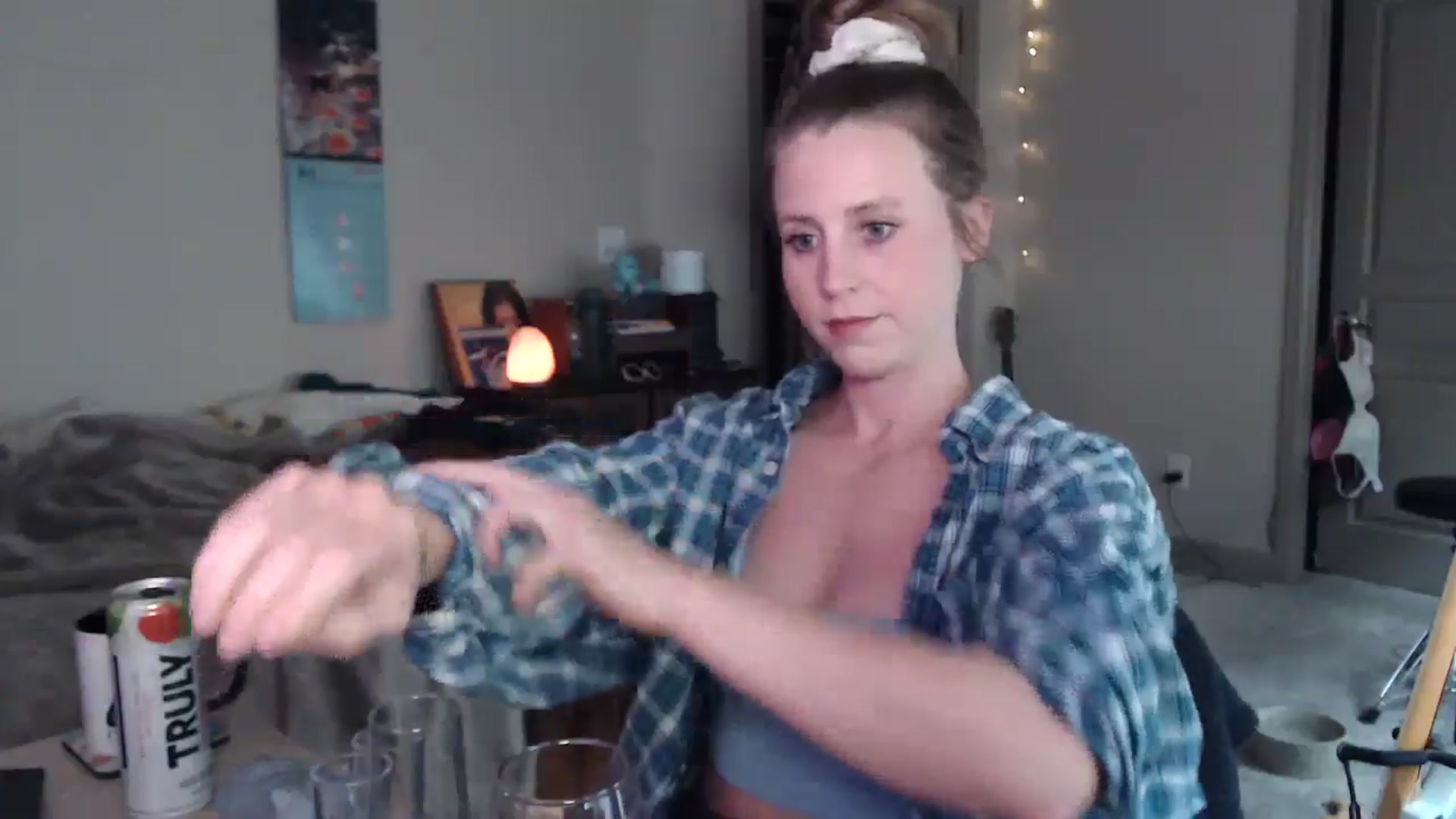 Gallery image thumbnail from Blake_Bardot's myfreecams stream on, 05/05/2024, 24:08 image 20 of 20
