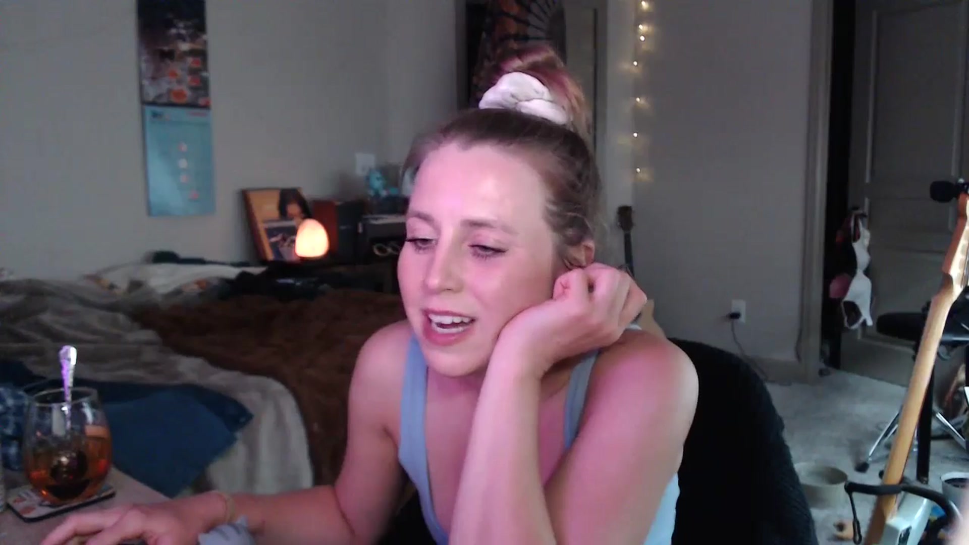 Gallery image thumbnail from Blake_Bardot's myfreecams stream on, 05/05/2024, 01:37 image 12 of 20