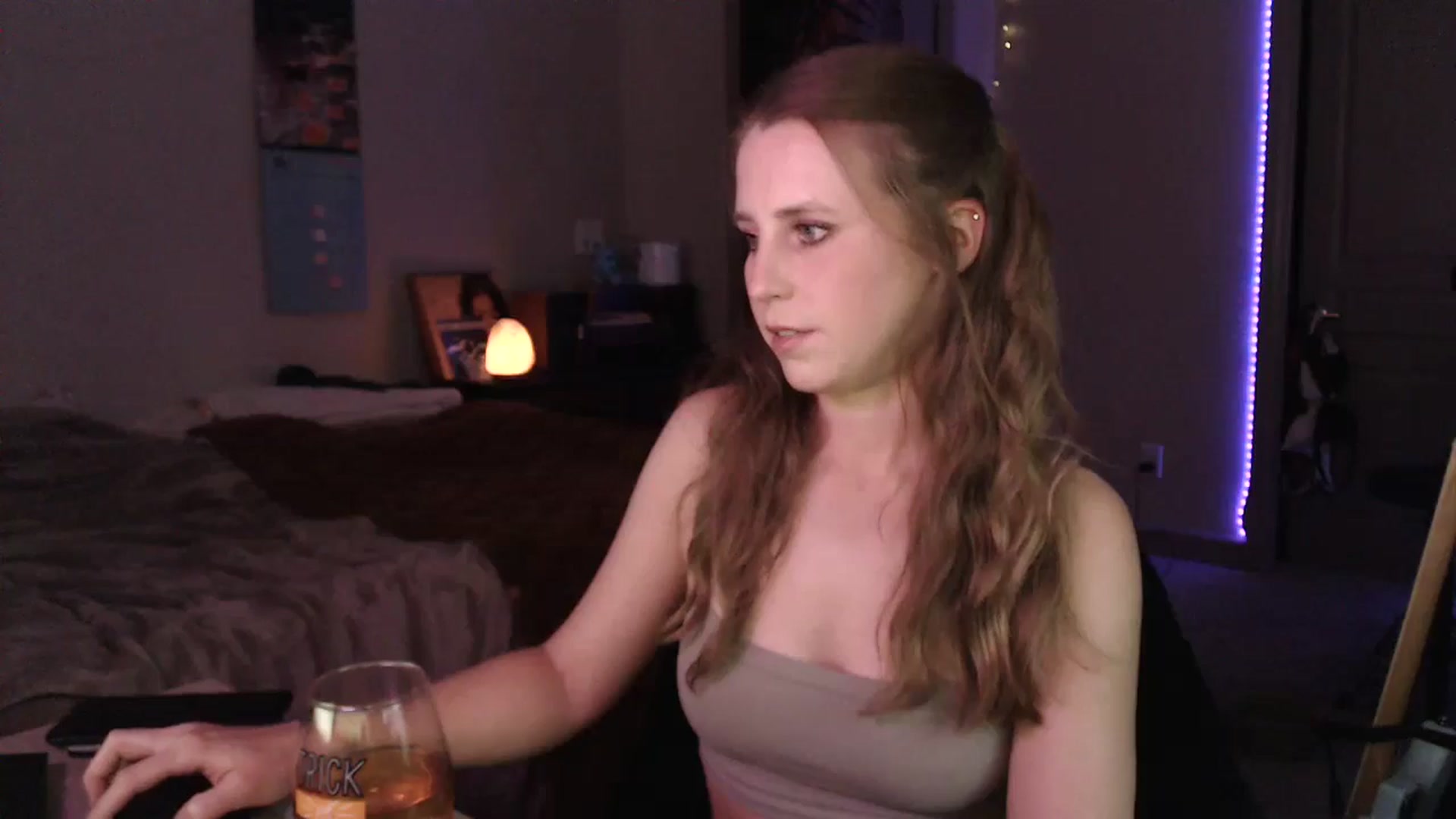Gallery image thumbnail from Blake_Bardot's myfreecams stream on, 05/08/2024, 04:11 image 8 of 20