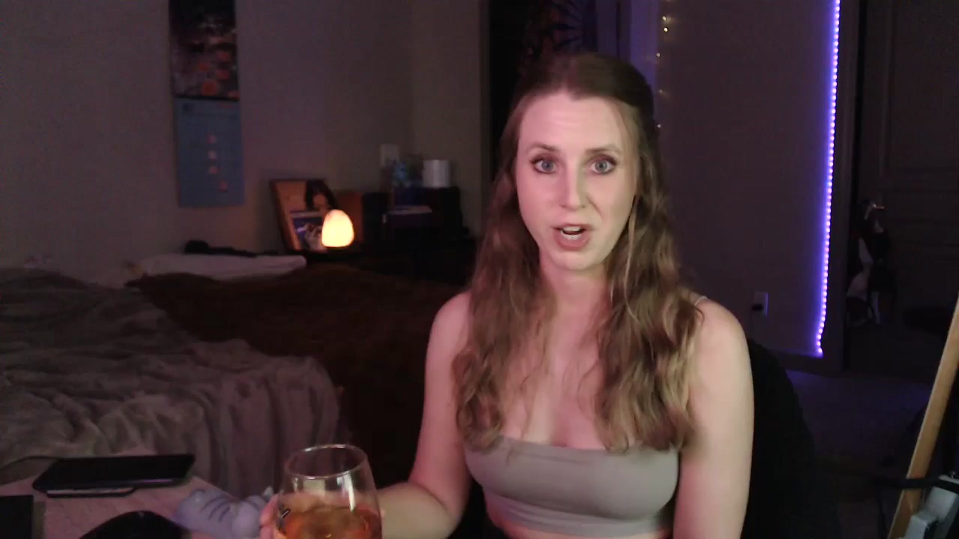Gallery image thumbnail from Blake_Bardot's myfreecams stream on, 05/08/2024, 04:11 image 4 of 20