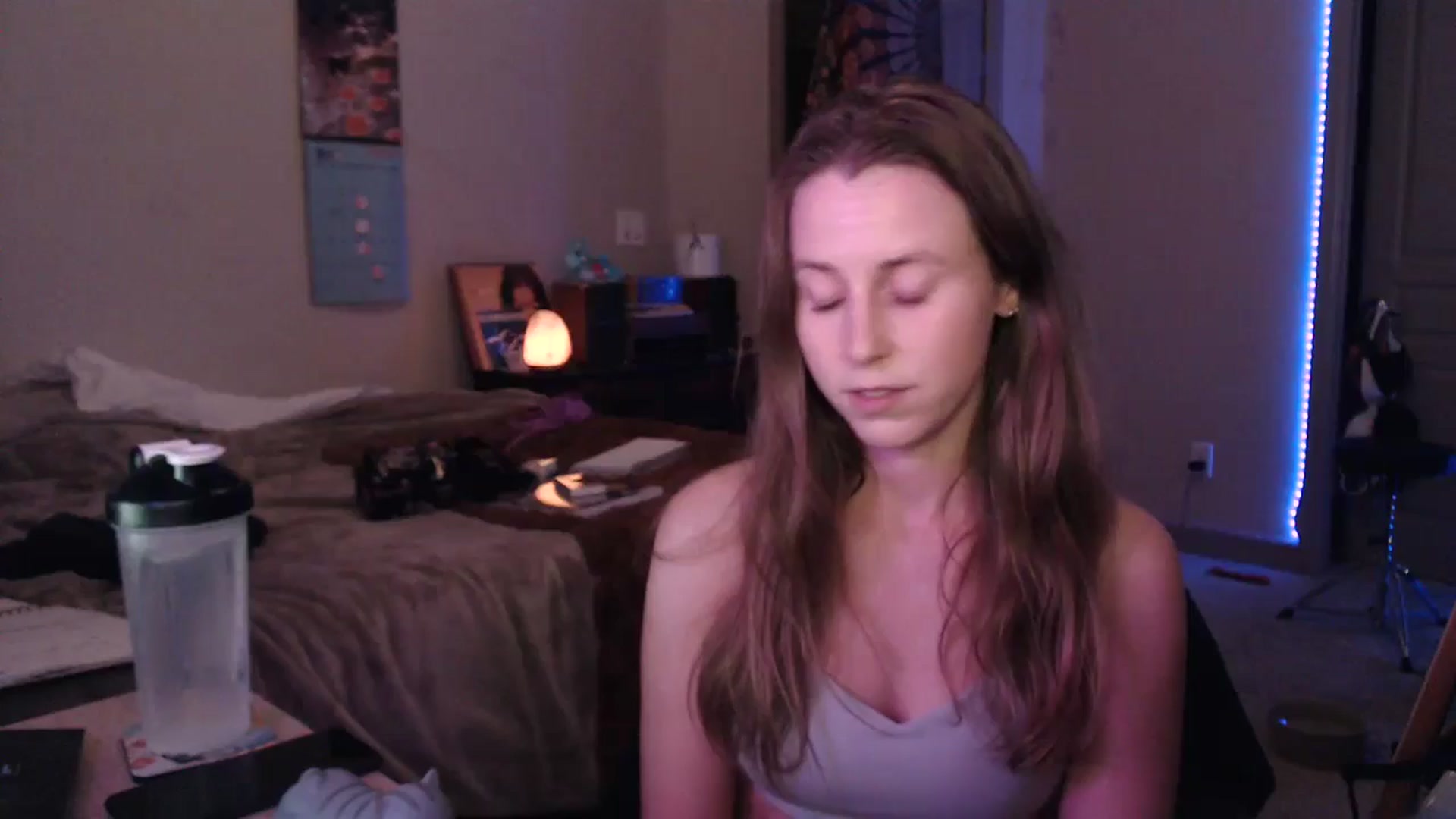 Gallery image thumbnail from Blake_Bardot's myfreecams stream on, 05/16/2024, 06:53 image 2 of 20
