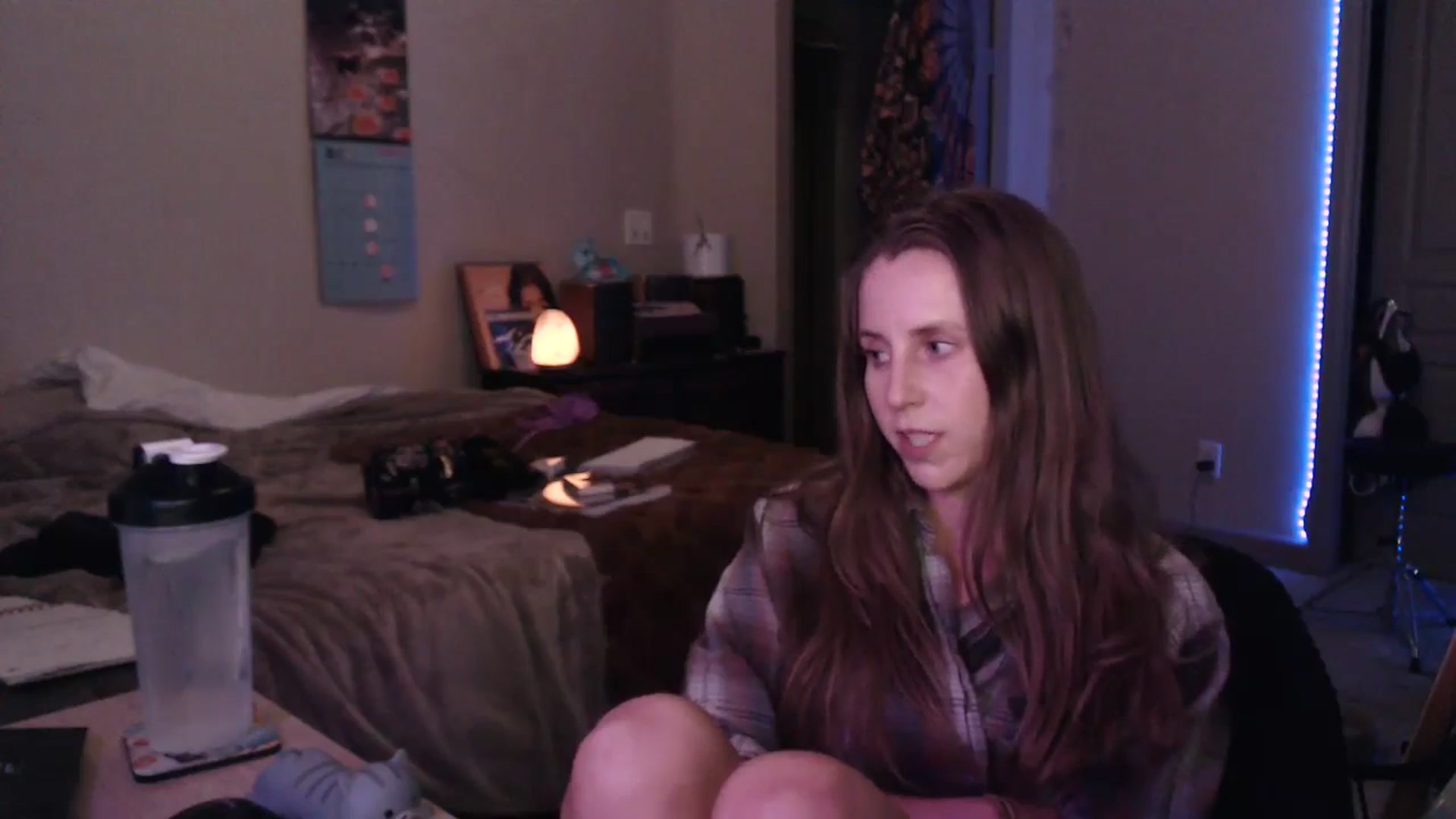 Gallery image thumbnail from Blake_Bardot's myfreecams stream on, 05/16/2024, 06:53 image 11 of 20