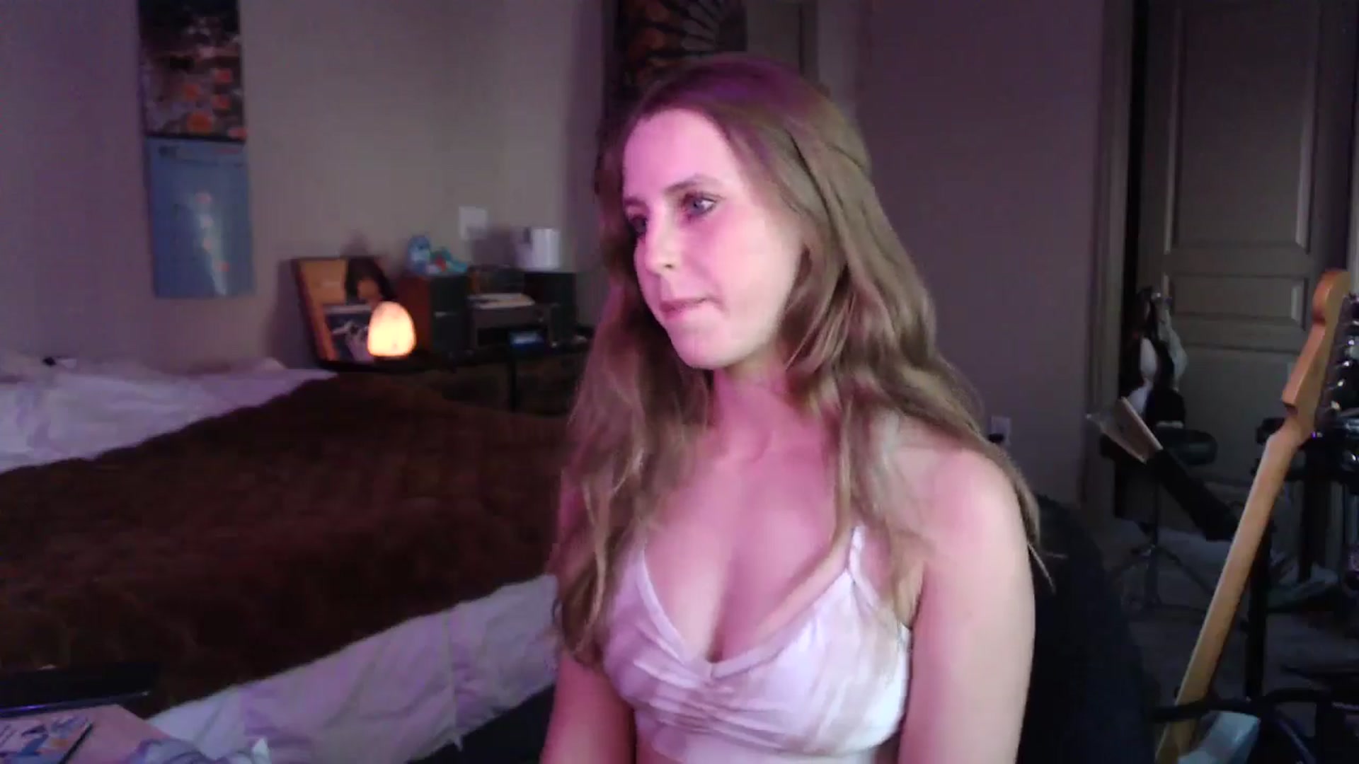 Gallery image thumbnail from Blake_Bardot's myfreecams stream on, 05/28/2024, 01:23 image 16 of 20
