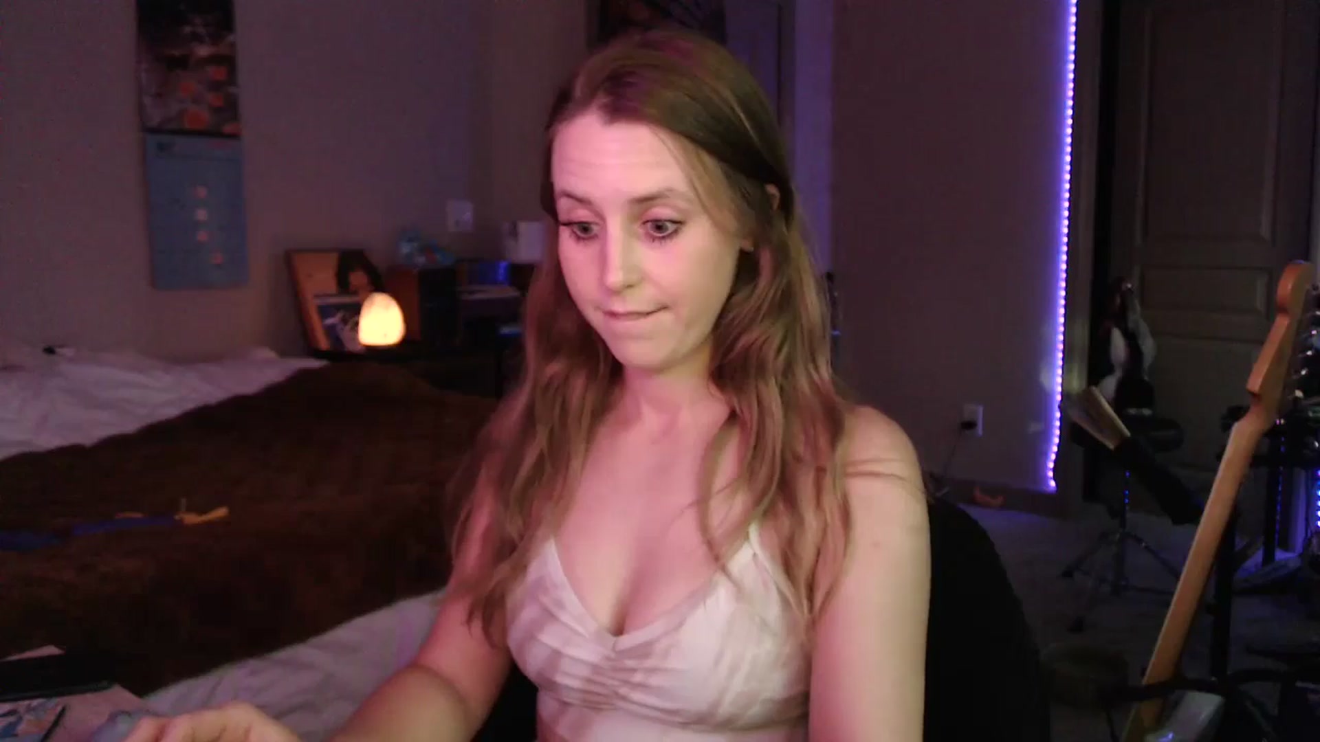 Gallery image thumbnail from Blake_Bardot's myfreecams stream on, 05/28/2024, 02:47 image 12 of 20