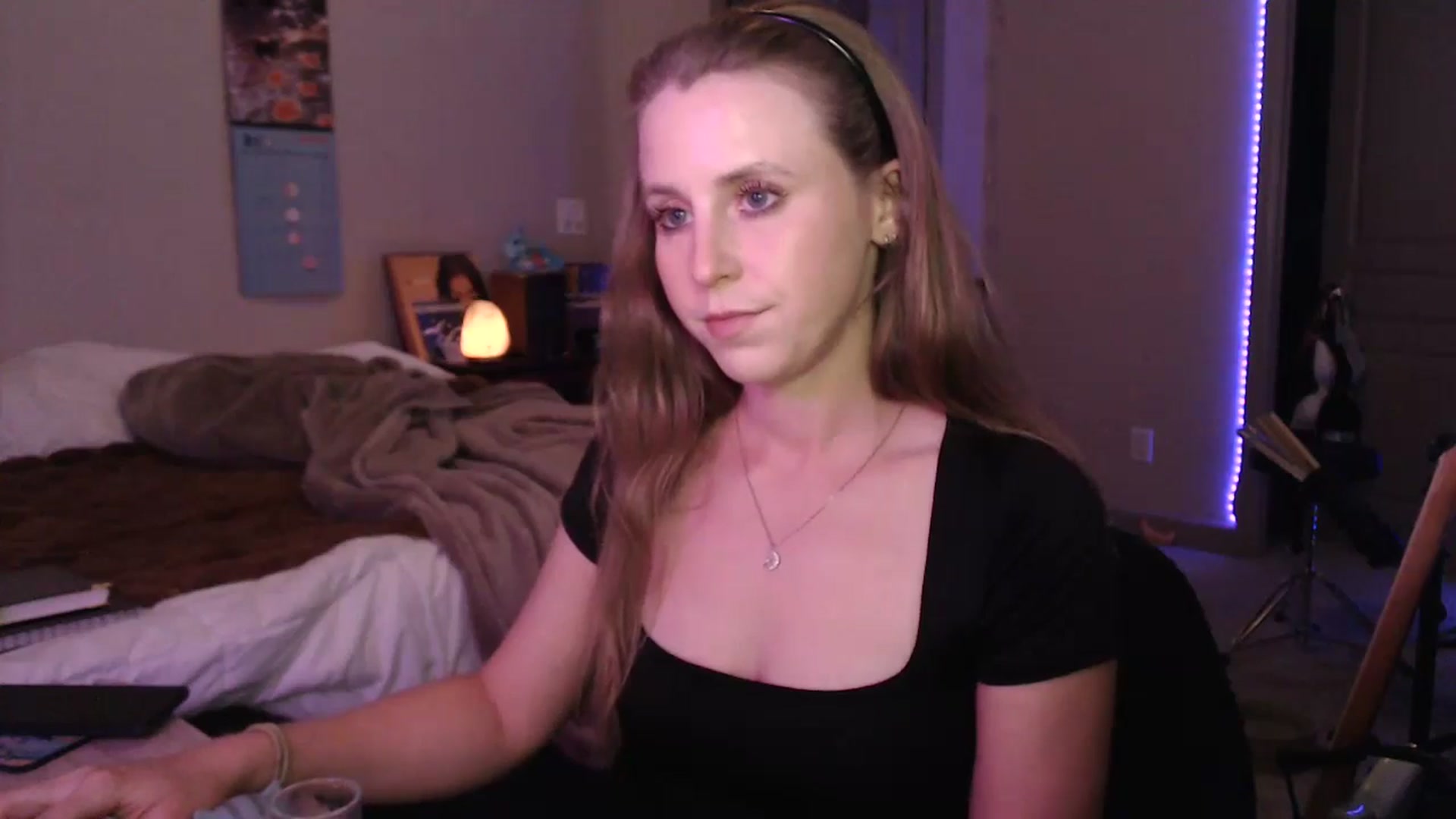 Gallery image thumbnail from Blake_Bardot's myfreecams stream on, 05/29/2024, 05:17 image 2 of 20