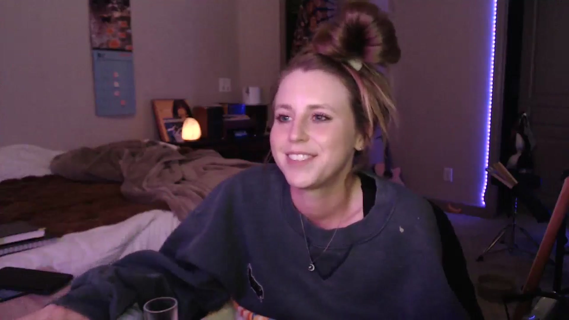 Gallery image thumbnail from Blake_Bardot's myfreecams stream on, 05/29/2024, 07:48 image 10 of 20