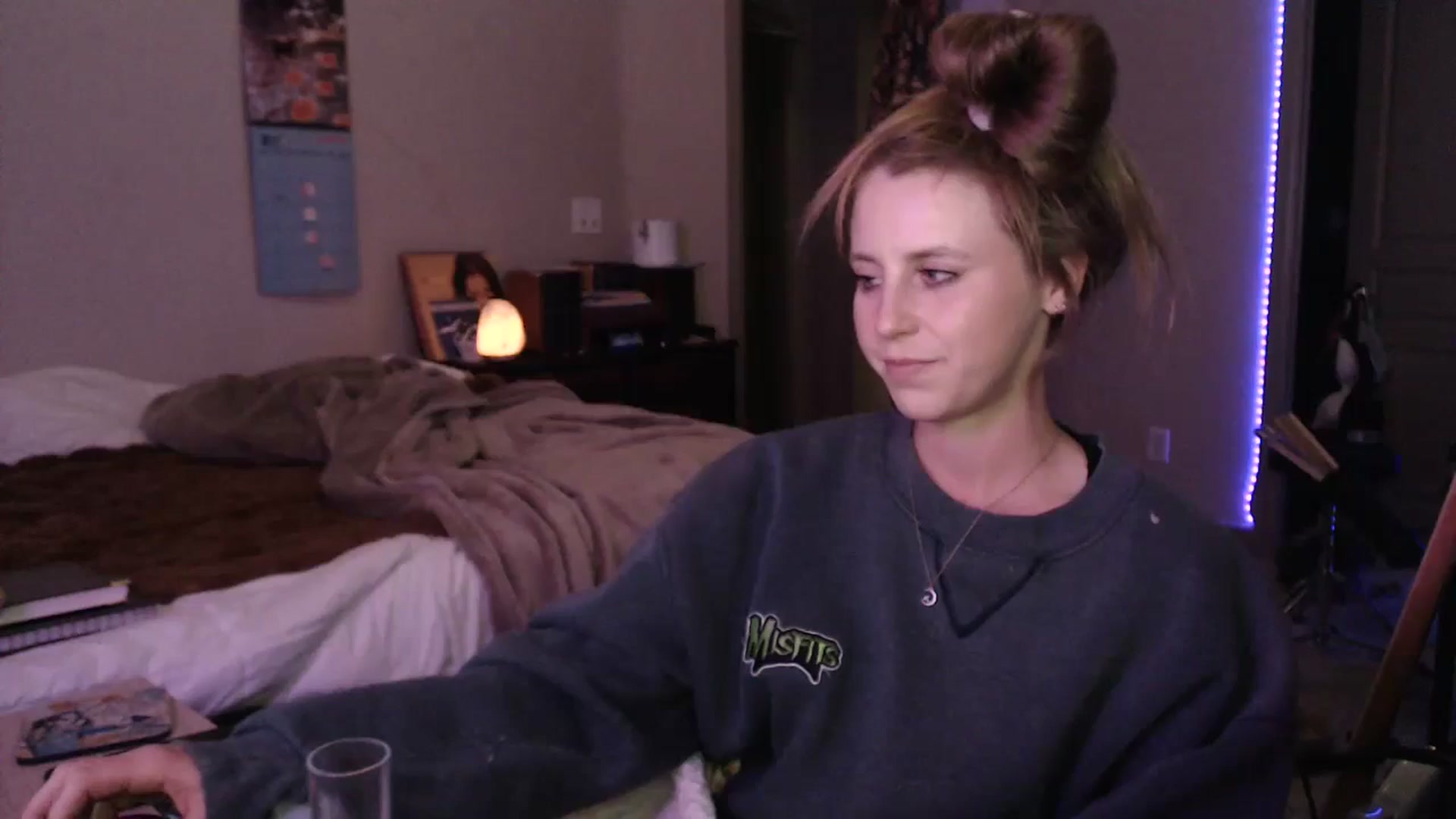 Gallery image thumbnail from Blake_Bardot's myfreecams stream on, 05/29/2024, 07:48 image 16 of 20