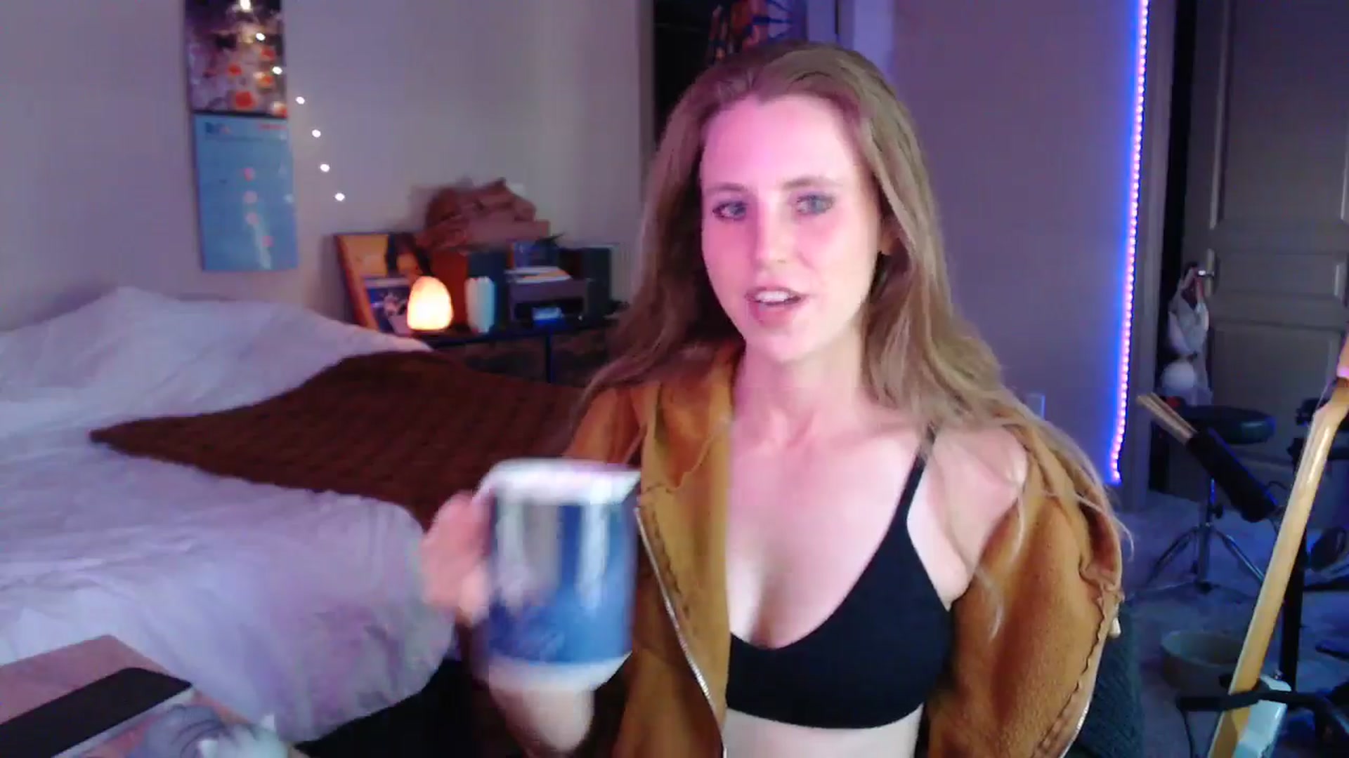 Gallery image thumbnail from Blake_Bardot's myfreecams stream on, 06/11/2024, 01:26 image 6 of 20