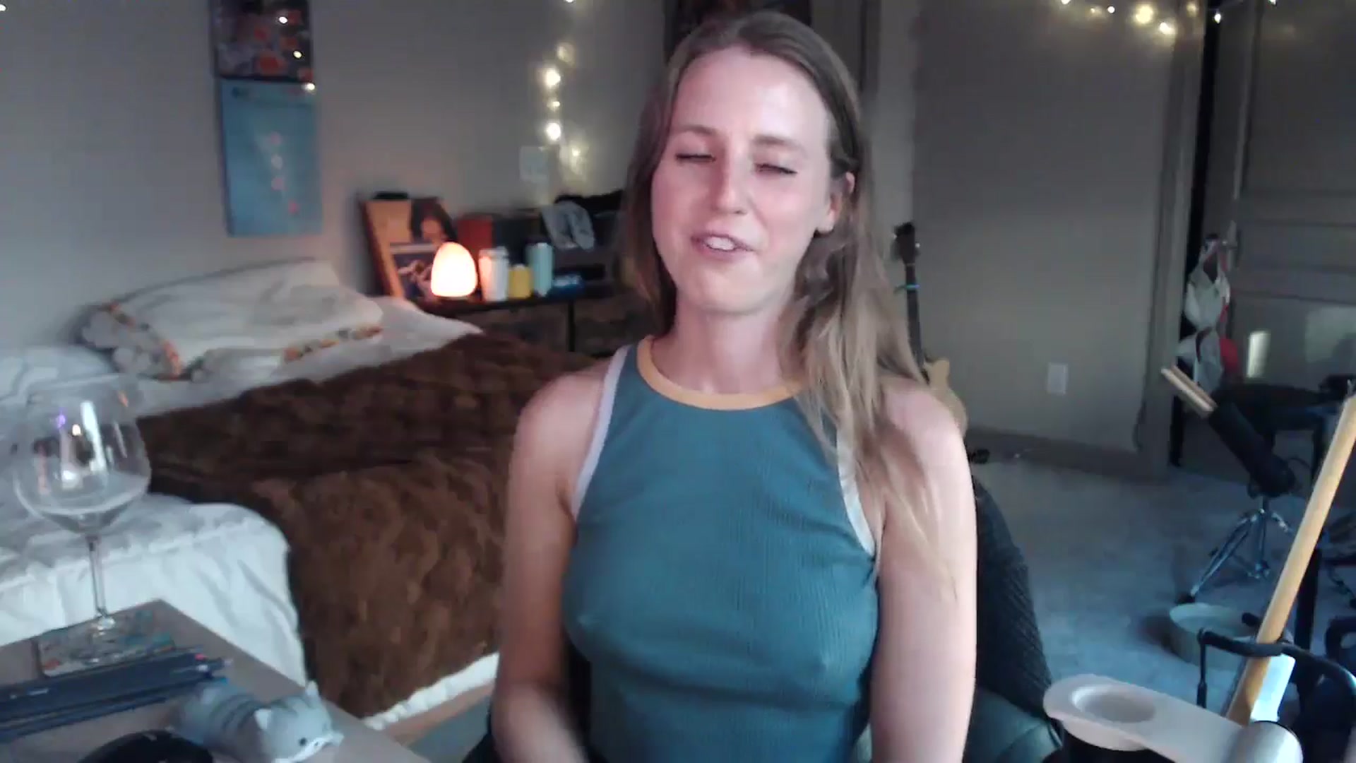 Gallery image thumbnail from Blake_Bardot's myfreecams stream on, 06/16/2024, 03:36 image 10 of 20