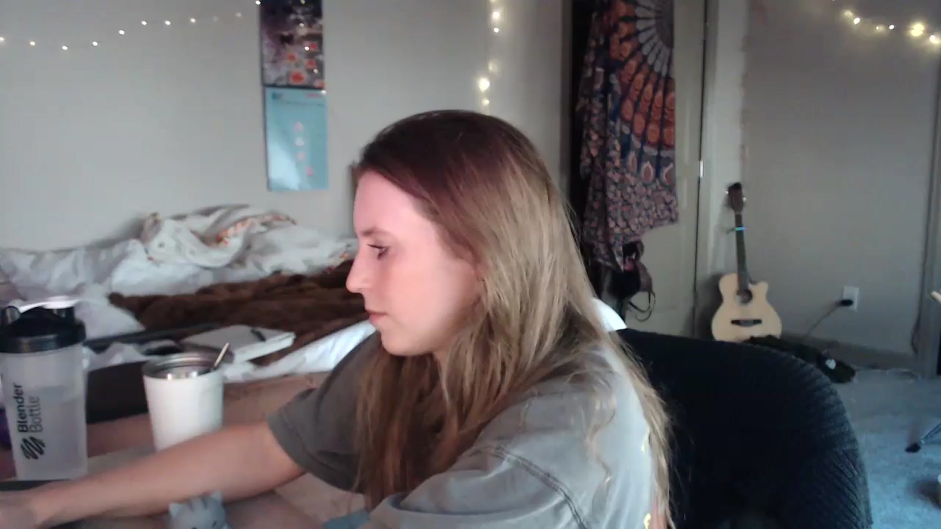 Gallery image thumbnail from Blake_Bardot's myfreecams stream on, 06/18/2024, 01:16 image 14 of 20