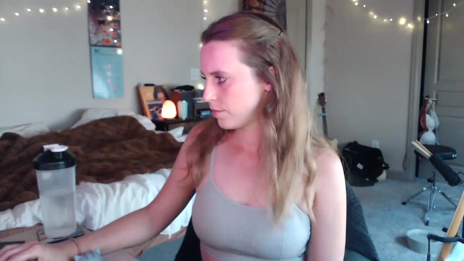 Gallery image thumbnail from Blake_Bardot's myfreecams stream on, 06/25/2024, 02:22 image 7 of 20