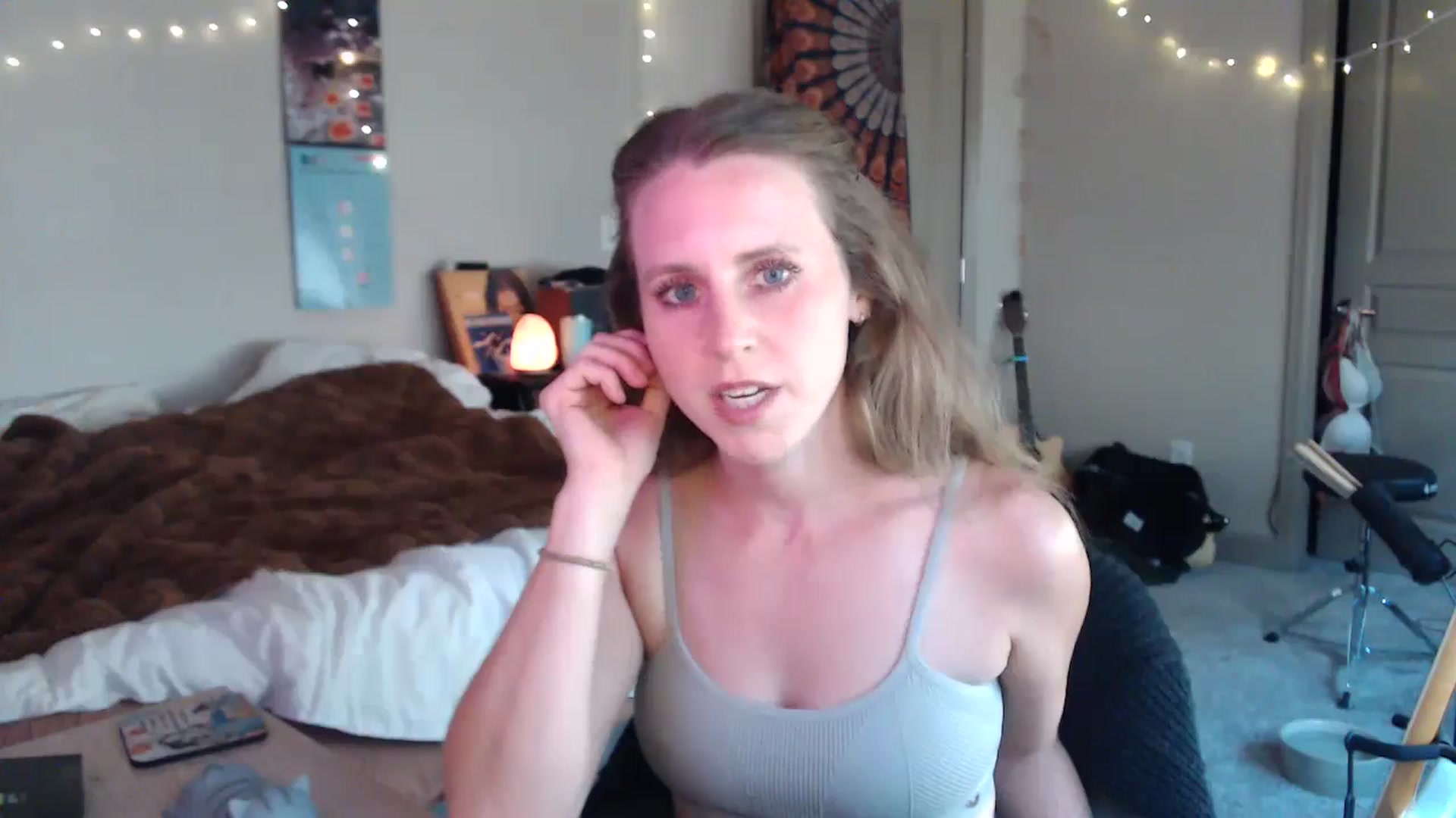 Gallery image thumbnail from Blake_Bardot's myfreecams stream on, 06/25/2024, 02:22 image 3 of 20