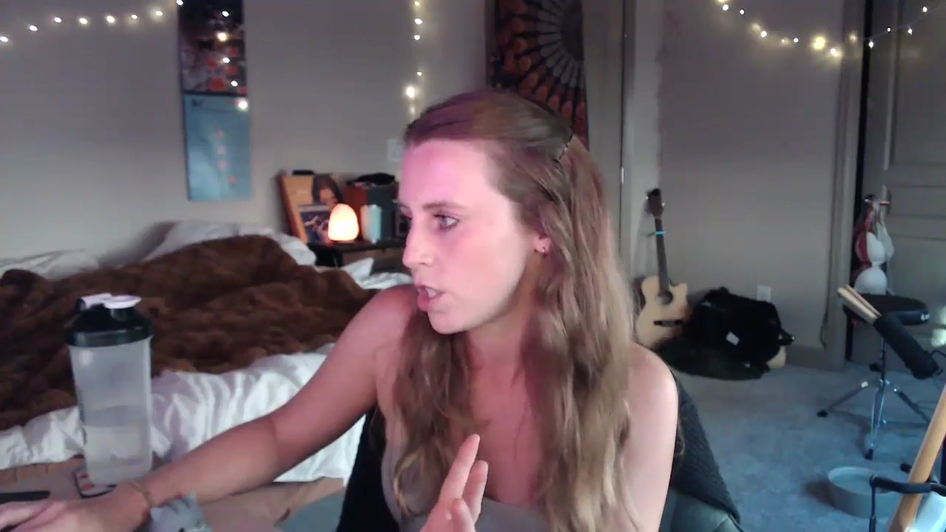 Gallery image thumbnail from Blake_Bardot's myfreecams stream on, 06/25/2024, 02:22 image 17 of 20