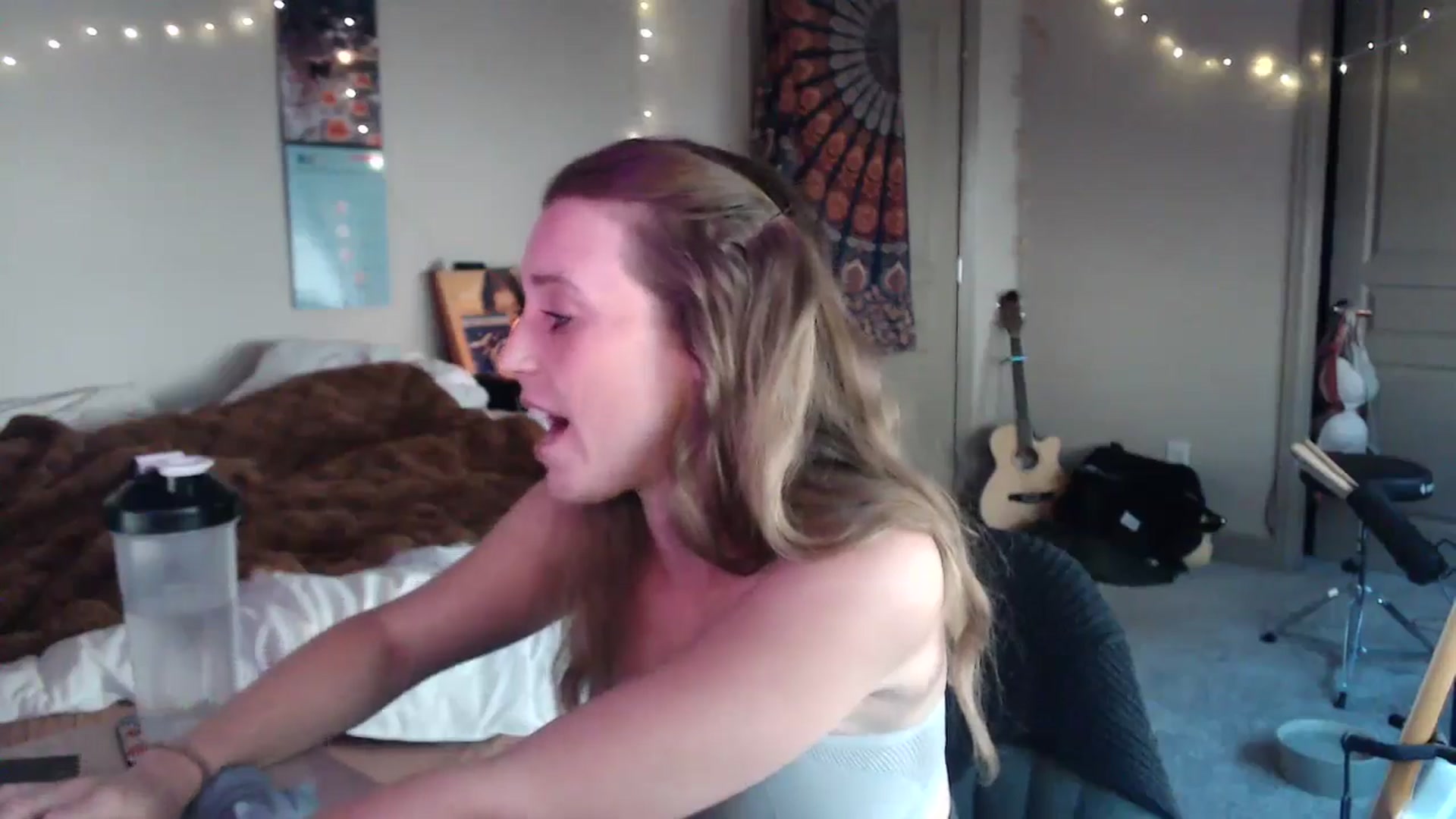 Gallery image thumbnail from Blake_Bardot's myfreecams stream on, 06/25/2024, 02:22 image 12 of 20