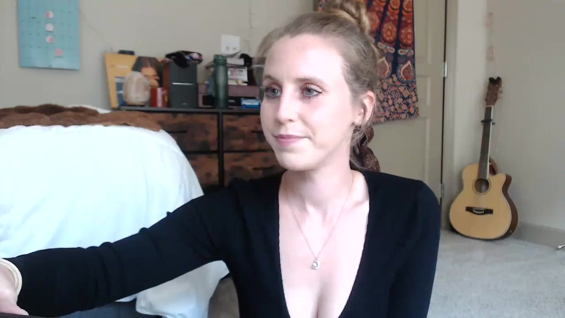 Gallery image thumbnail from Blake_Bardot's myfreecams stream on, 07/15/2024, 21:03 image 15 of 20