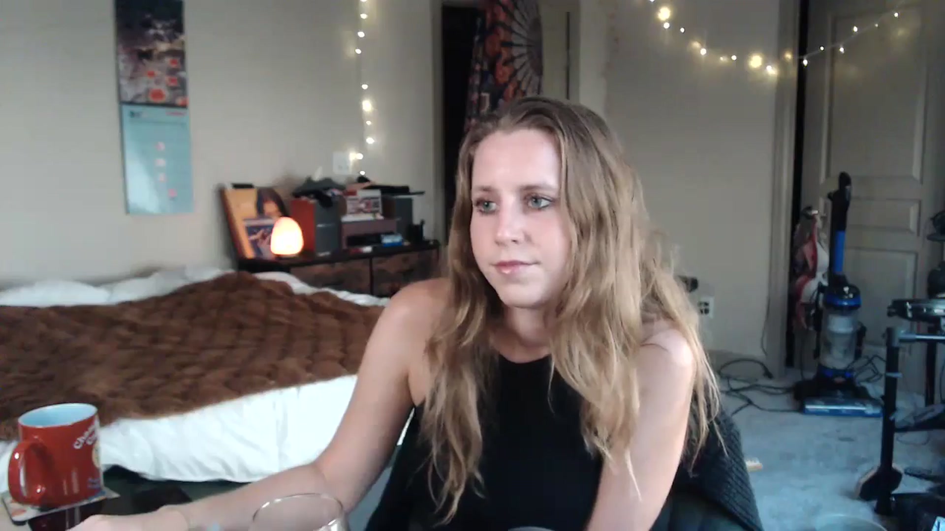 Gallery image thumbnail from Blake_Bardot's myfreecams stream on, 07/20/2024, 01:54 image 17 of 20