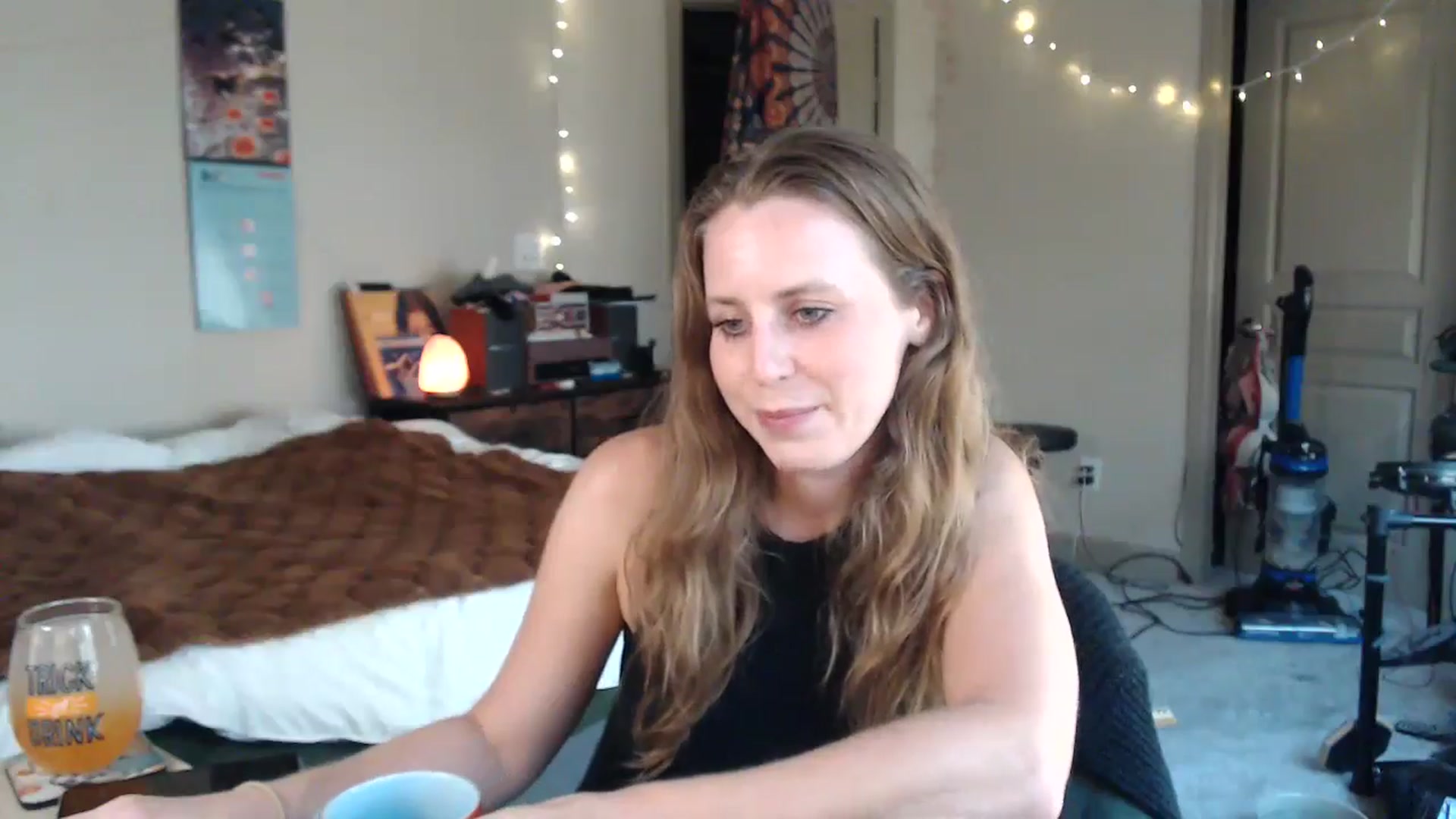 Gallery image thumbnail from Blake_Bardot's myfreecams stream on, 07/20/2024, 01:54 image 7 of 20