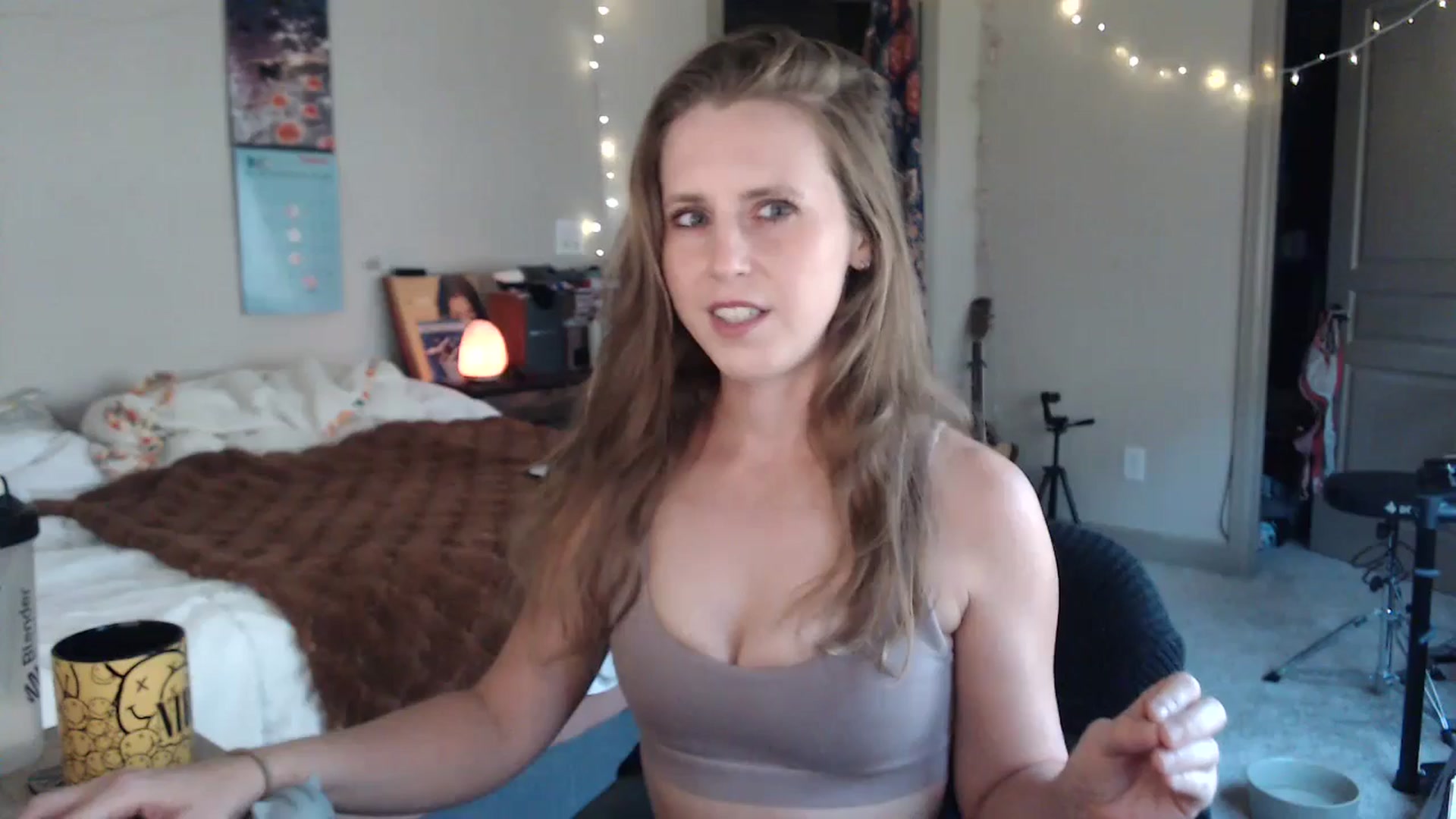 Gallery image thumbnail from Blake_Bardot's myfreecams stream on, 08/16/2024, 01:13 image 7 of 20