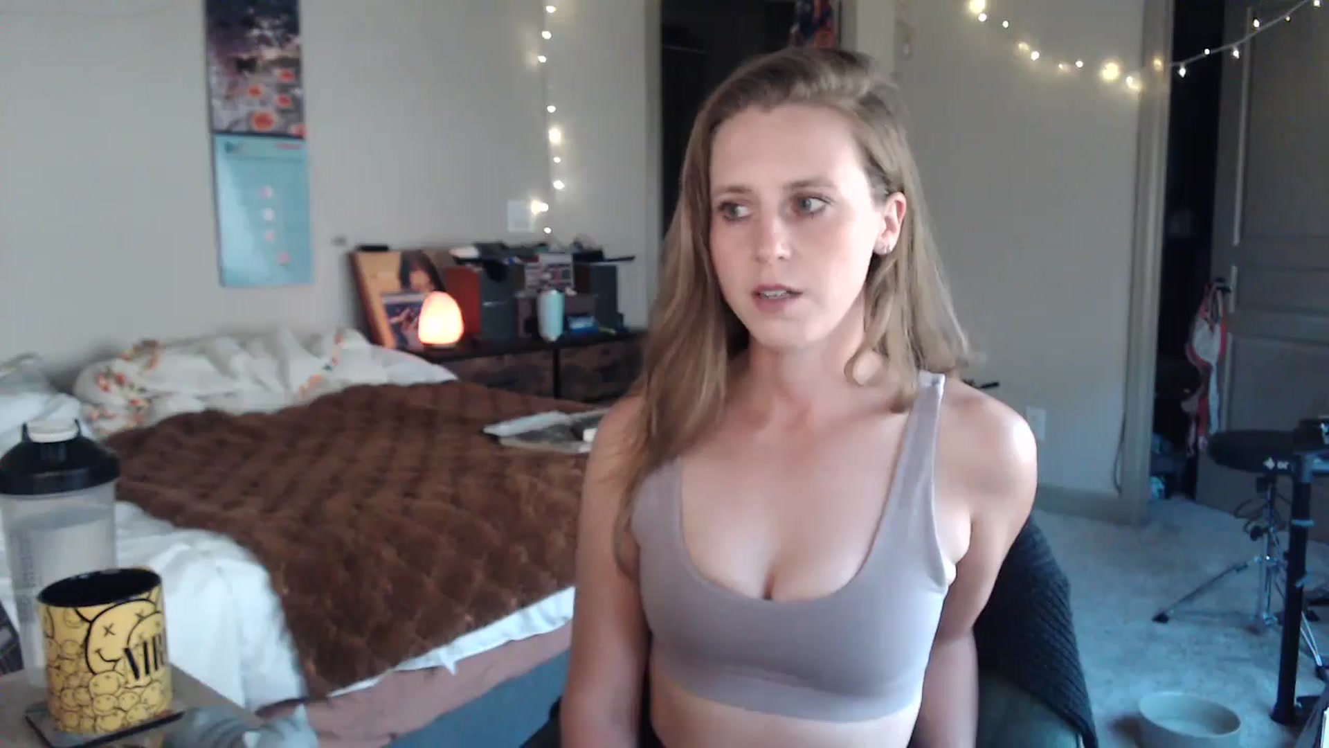 Gallery image thumbnail from Blake_Bardot's myfreecams stream on, 08/16/2024, 01:13 image 20 of 20