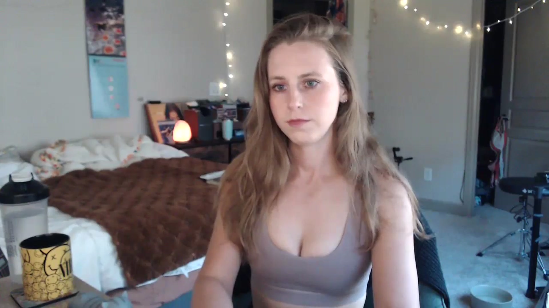 Gallery image thumbnail from Blake_Bardot's myfreecams stream on, 08/16/2024, 01:13 image 9 of 20