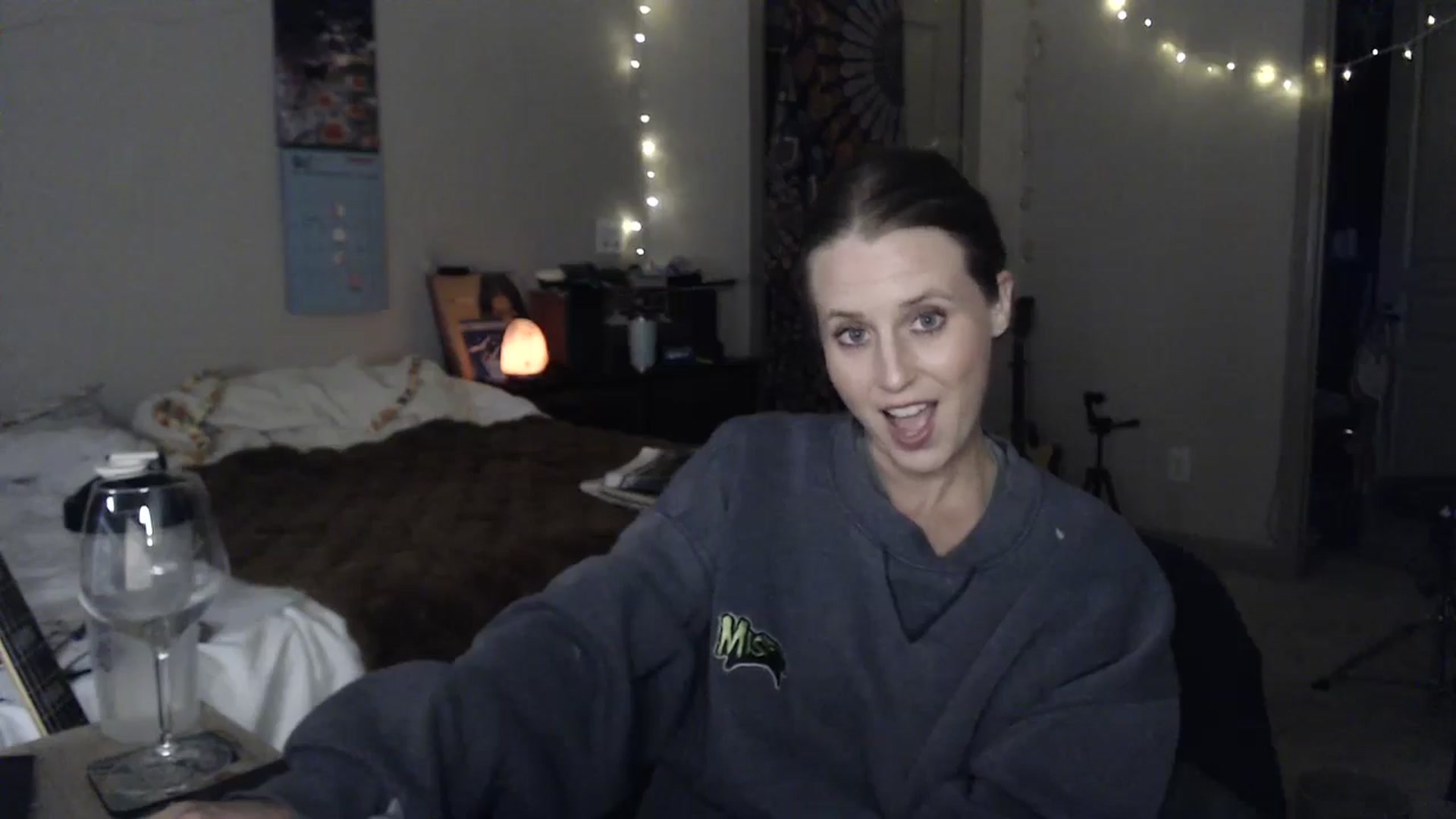 Gallery image thumbnail from Blake_Bardot's myfreecams stream on, 08/16/2024, 08:09 image 19 of 20