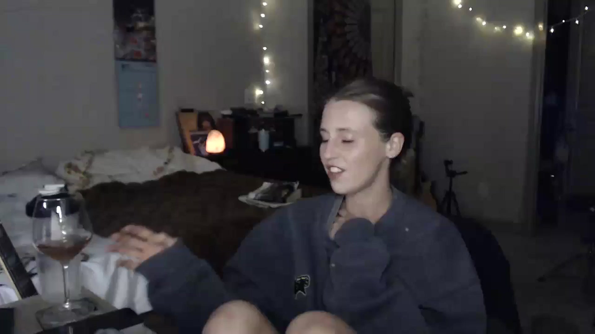 Gallery image thumbnail from Blake_Bardot's myfreecams stream on, 08/16/2024, 08:09 image 11 of 20