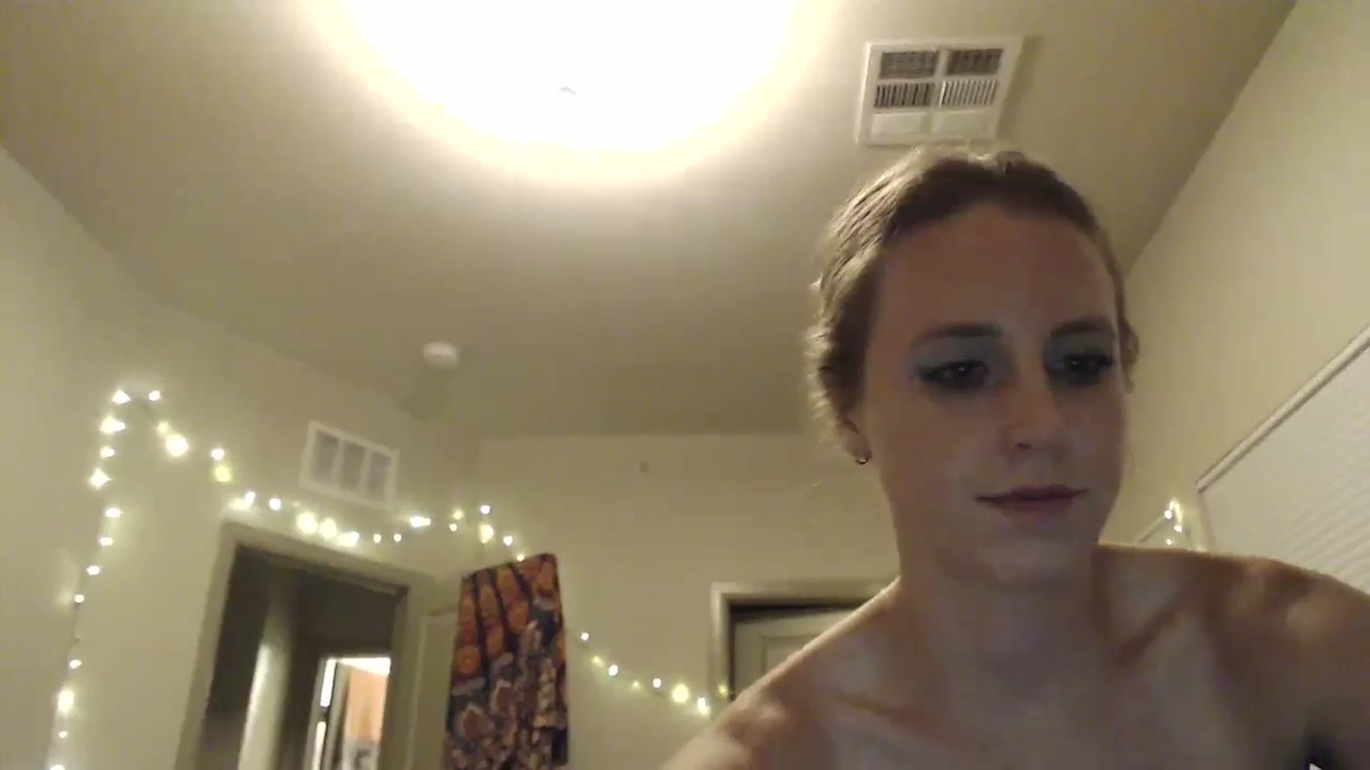 Gallery image thumbnail from Blake_Bardot's myfreecams stream on, 08/18/2024, 07:43 image 19 of 20