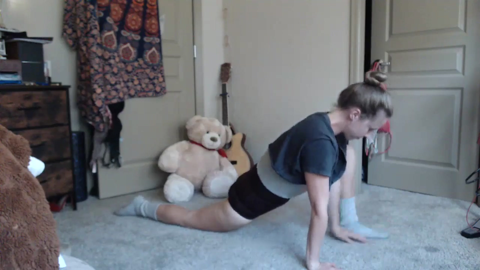 Gallery image thumbnail from Blake_Bardot's myfreecams stream on, 08/21/2024, 24:24 image 9 of 20