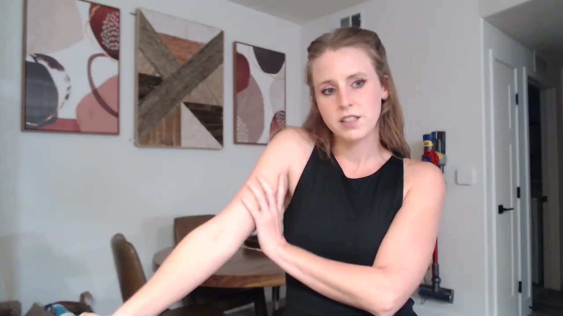 Gallery image thumbnail from Blake_Bardot's myfreecams stream on, 08/25/2024, 04:26 image 5 of 20