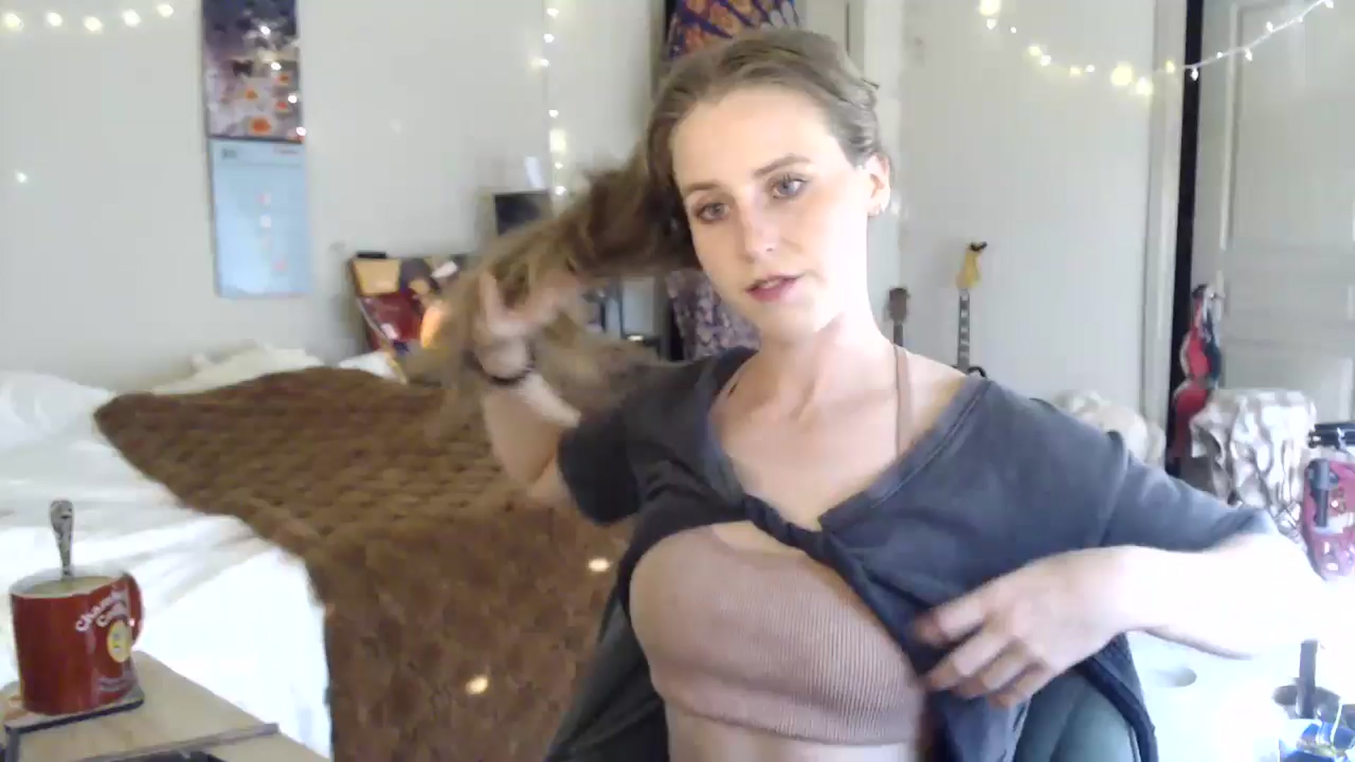 Gallery image thumbnail from Blake_Bardot's myfreecams stream on, 09/15/2024, 24:17 image 1 of 20
