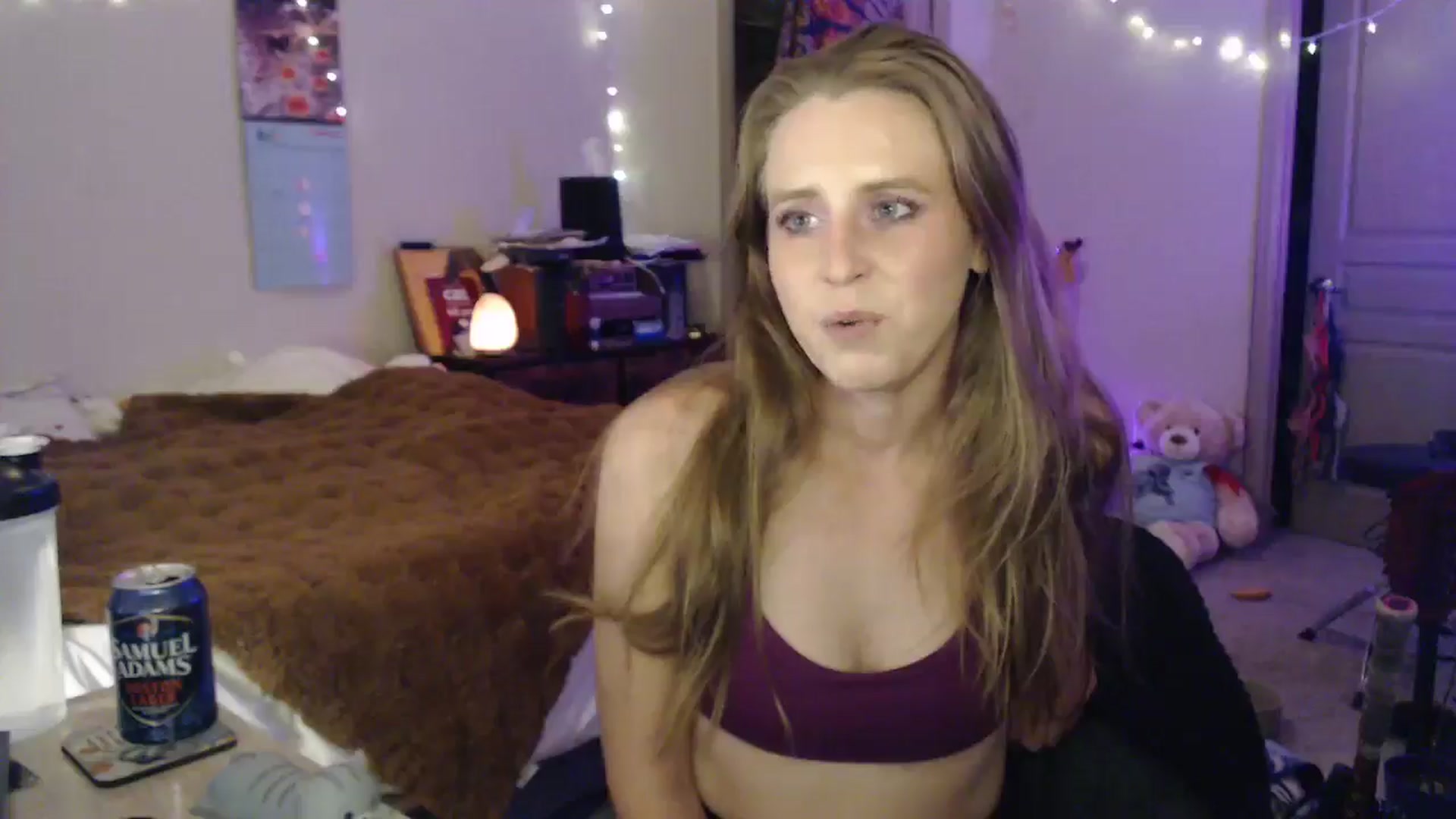 Gallery image thumbnail from Blake_Bardot's myfreecams stream on, 09/19/2024, 05:09 image 13 of 20