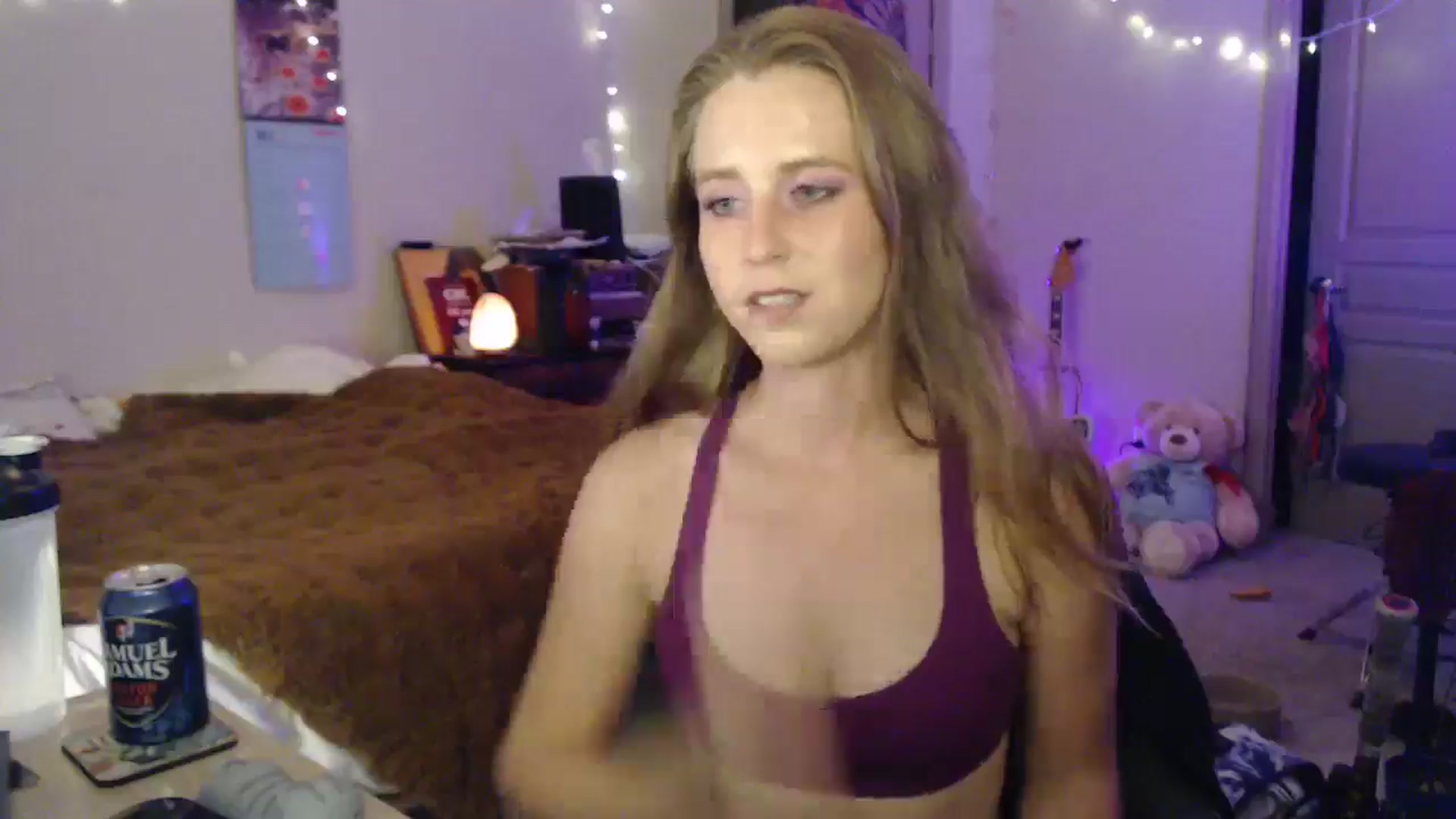 Gallery image thumbnail from Blake_Bardot's myfreecams stream on, 09/19/2024, 05:09 image 8 of 20