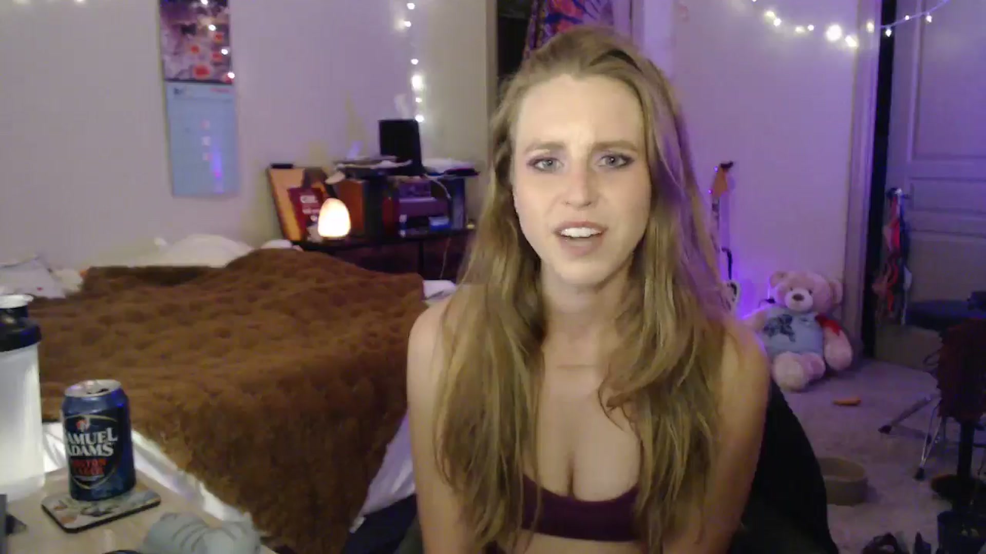 Gallery image thumbnail from Blake_Bardot's myfreecams stream on, 09/19/2024, 05:09 image 15 of 20