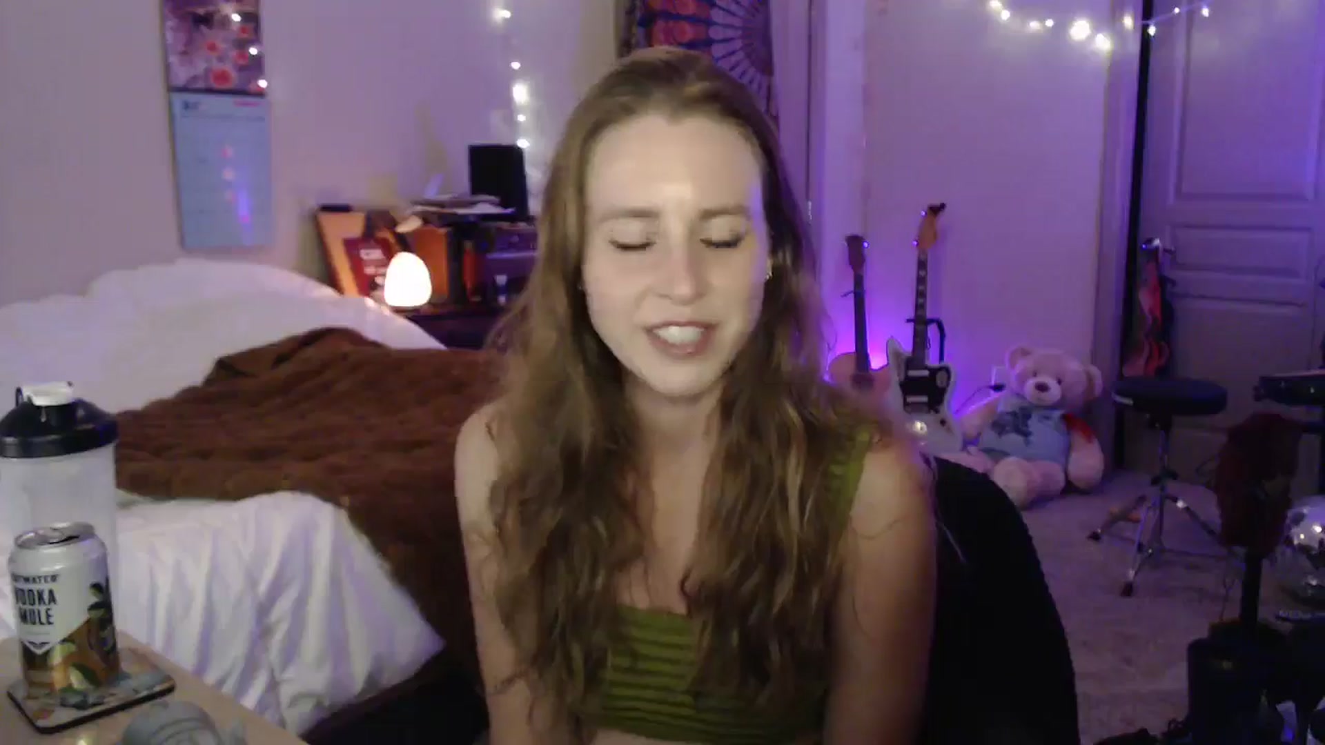 Gallery image thumbnail from Blake_Bardot's myfreecams stream on, 09/24/2024, 06:59 image 4 of 20