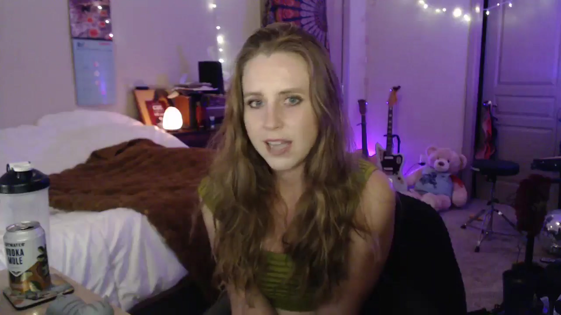 Gallery image thumbnail from Blake_Bardot's myfreecams stream on, 09/24/2024, 06:59 image 3 of 20