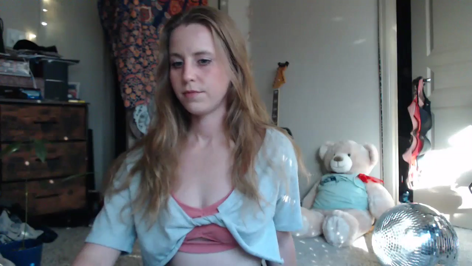 Gallery image thumbnail from Blake_Bardot's myfreecams stream on, 10/15/2024, 23:43 image 19 of 20