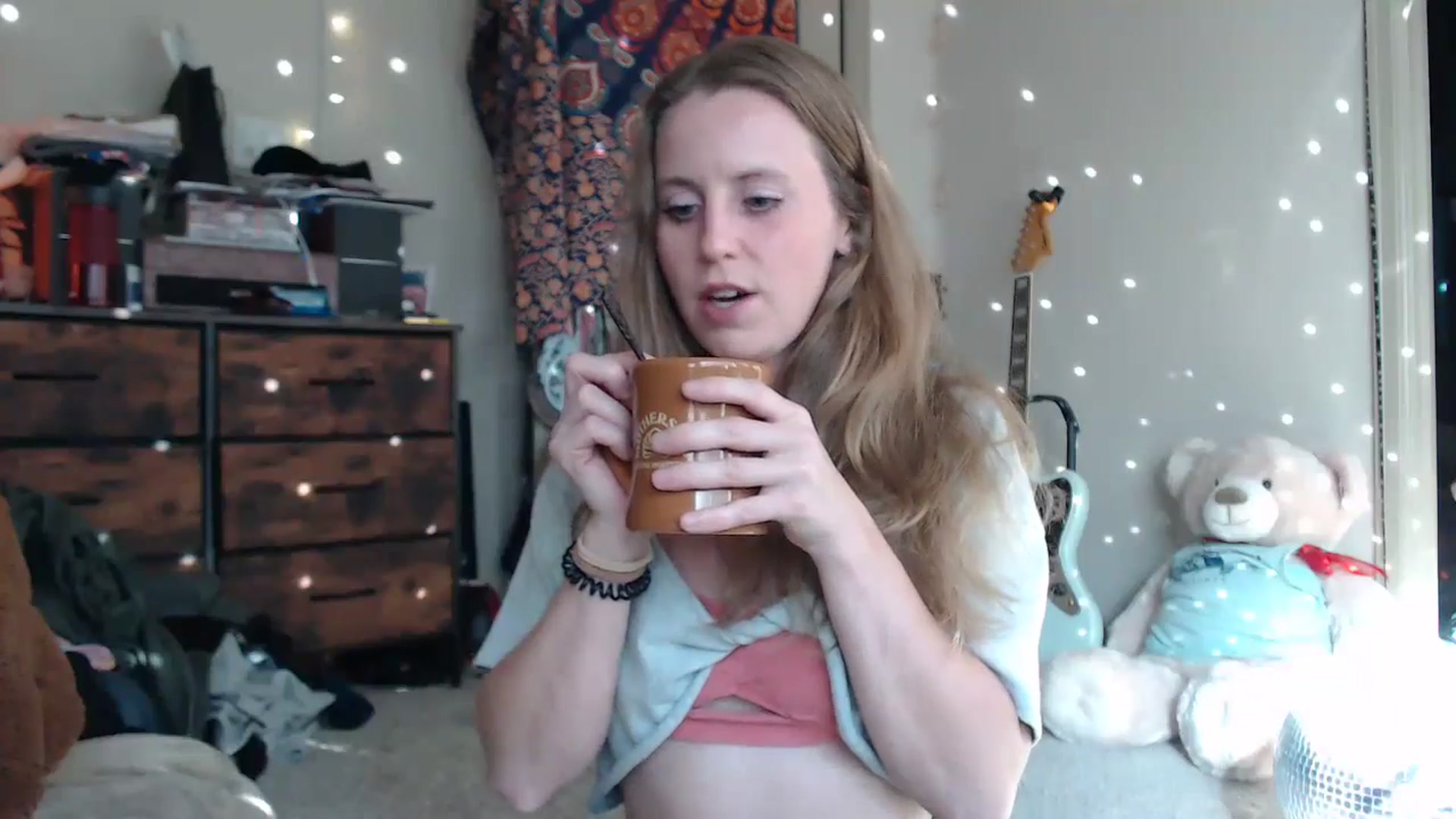 Gallery image thumbnail from Blake_Bardot's myfreecams stream on, 10/15/2024, 23:43 image 3 of 20