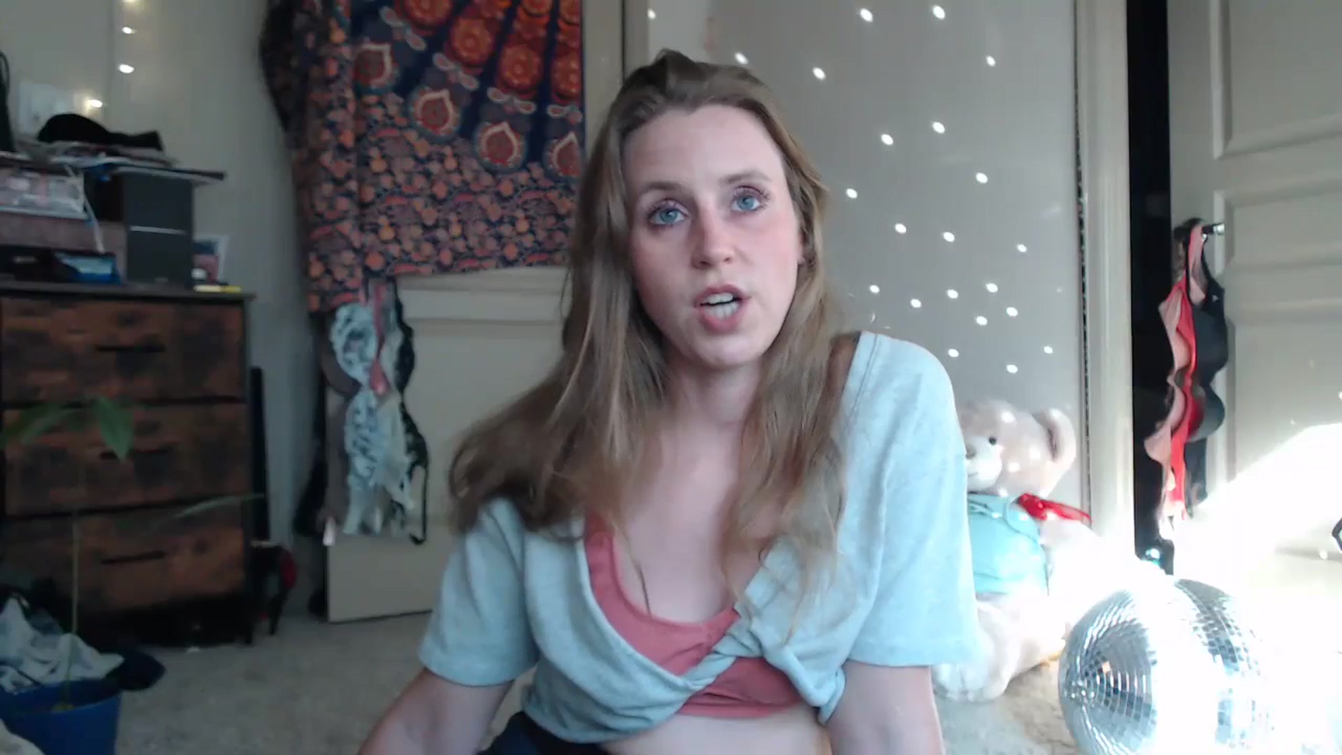 Gallery image thumbnail from Blake_Bardot's myfreecams stream on, 10/15/2024, 23:43 image 9 of 20