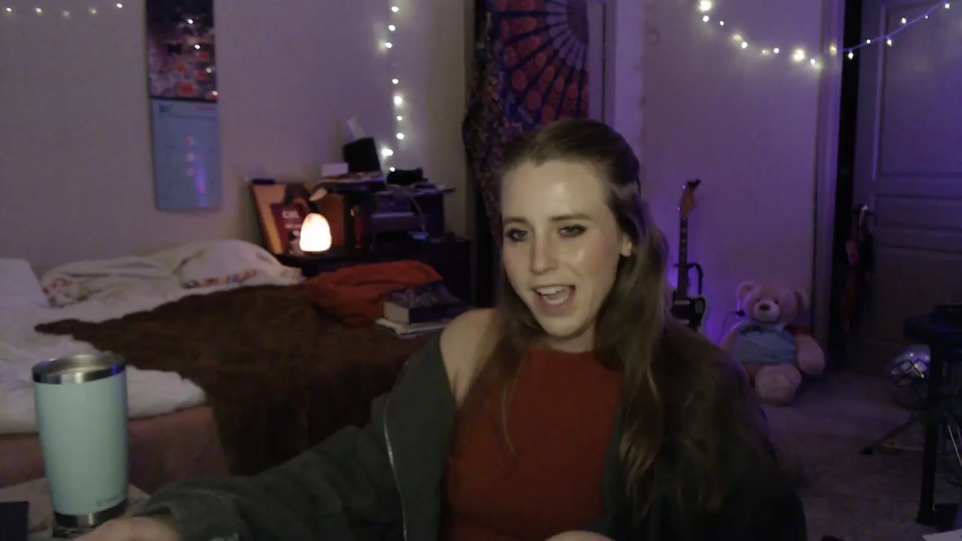 Gallery image thumbnail from Blake_Bardot's myfreecams stream on, 10/16/2024, 07:04 image 16 of 20
