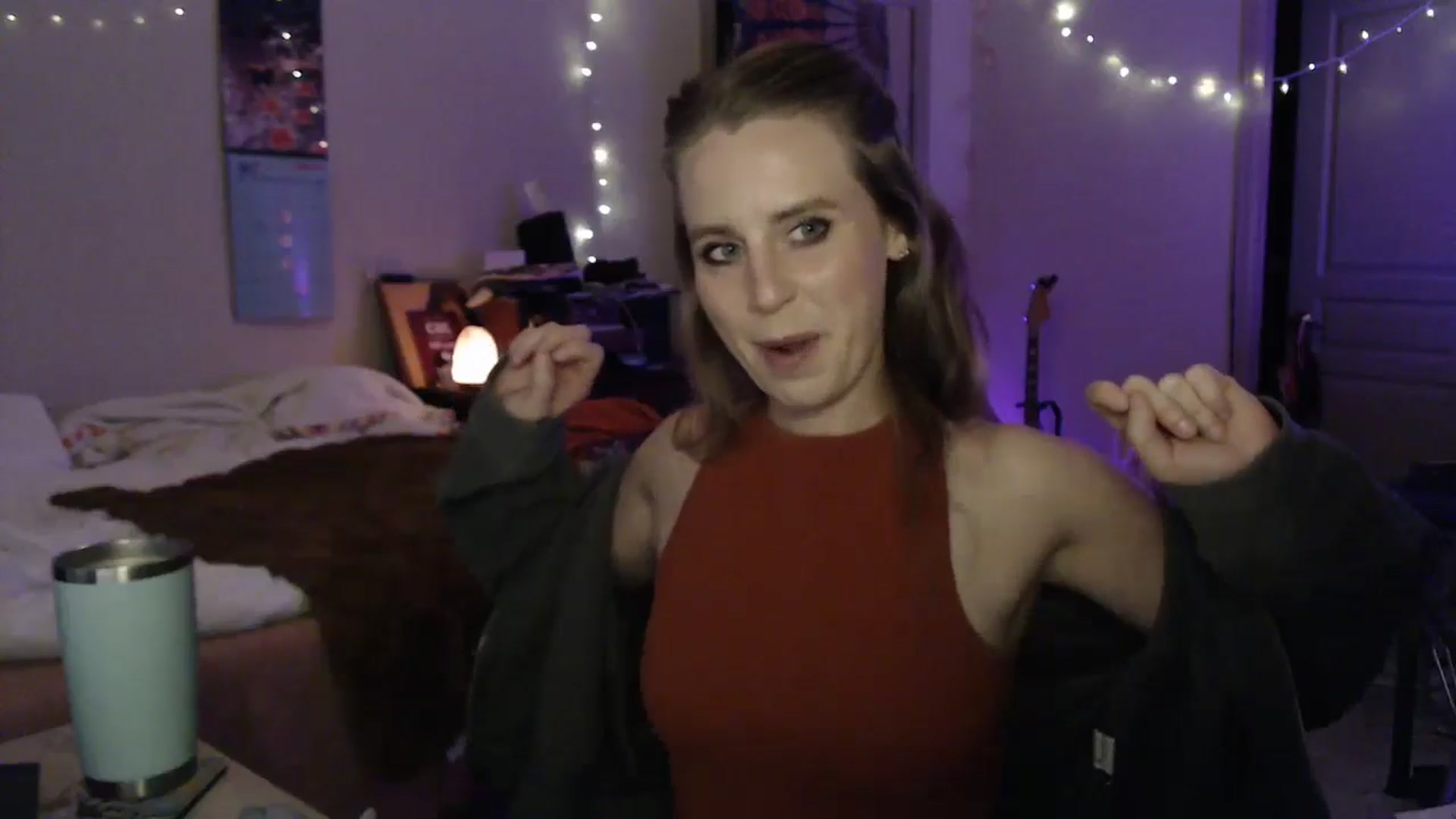 Gallery image thumbnail from Blake_Bardot's myfreecams stream on, 10/16/2024, 07:04 image 6 of 20