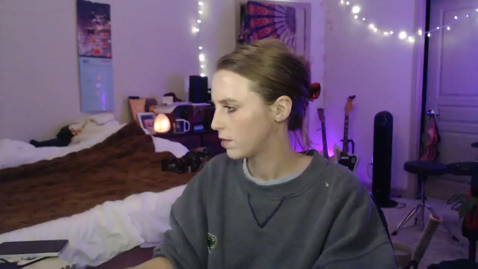Gallery image thumbnail from Blake_Bardot's myfreecams stream on, 11/19/2024, 03:29 image 5 of 20