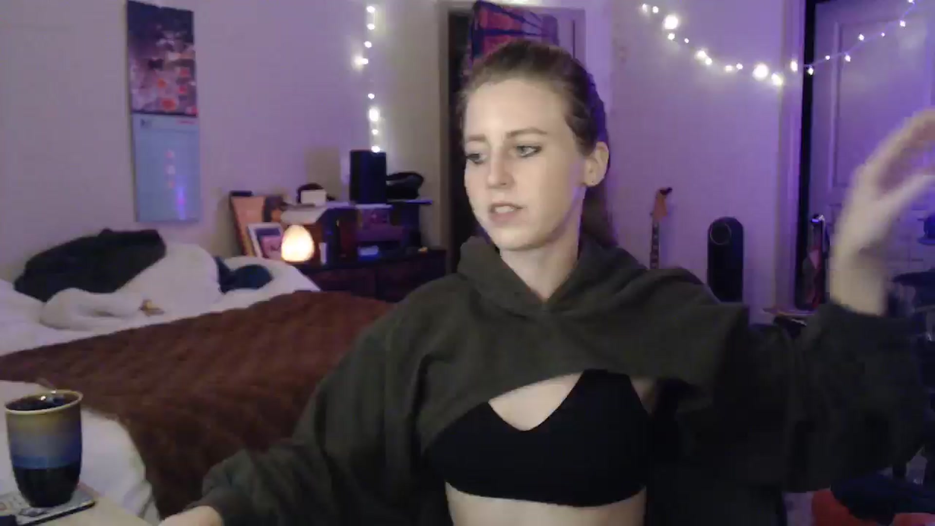 Gallery image thumbnail from Blake_Bardot's myfreecams stream on, 11/20/2024, 02:56 image 13 of 20