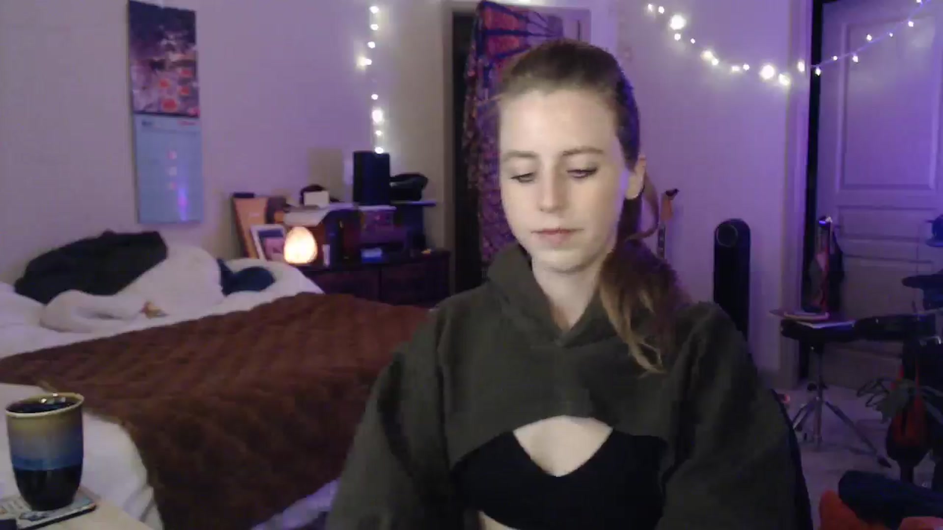 Gallery image thumbnail from Blake_Bardot's myfreecams stream on, 11/20/2024, 02:56 image 9 of 20