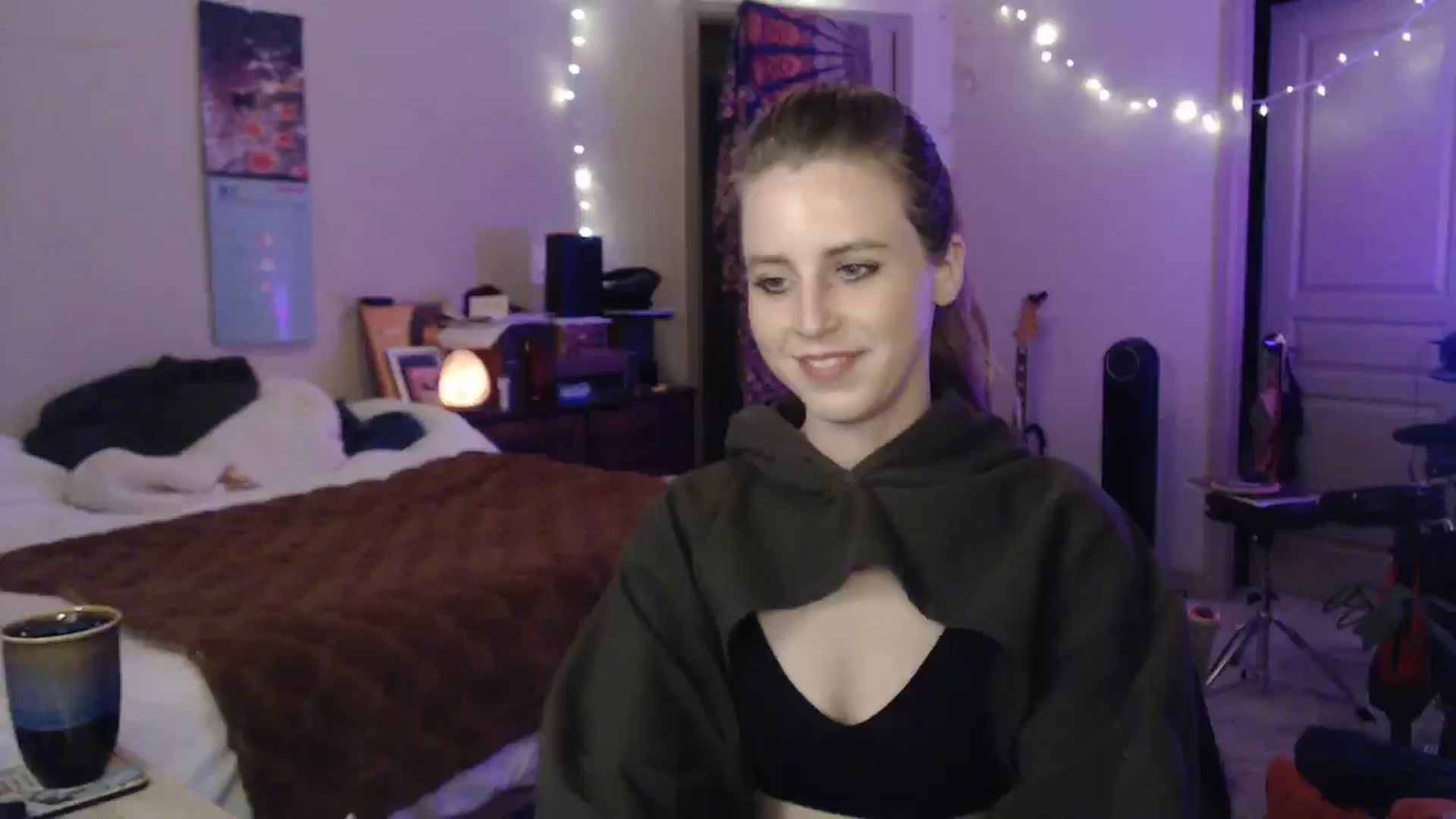 Gallery image thumbnail from Blake_Bardot's myfreecams stream on, 11/20/2024, 02:56 image 14 of 20