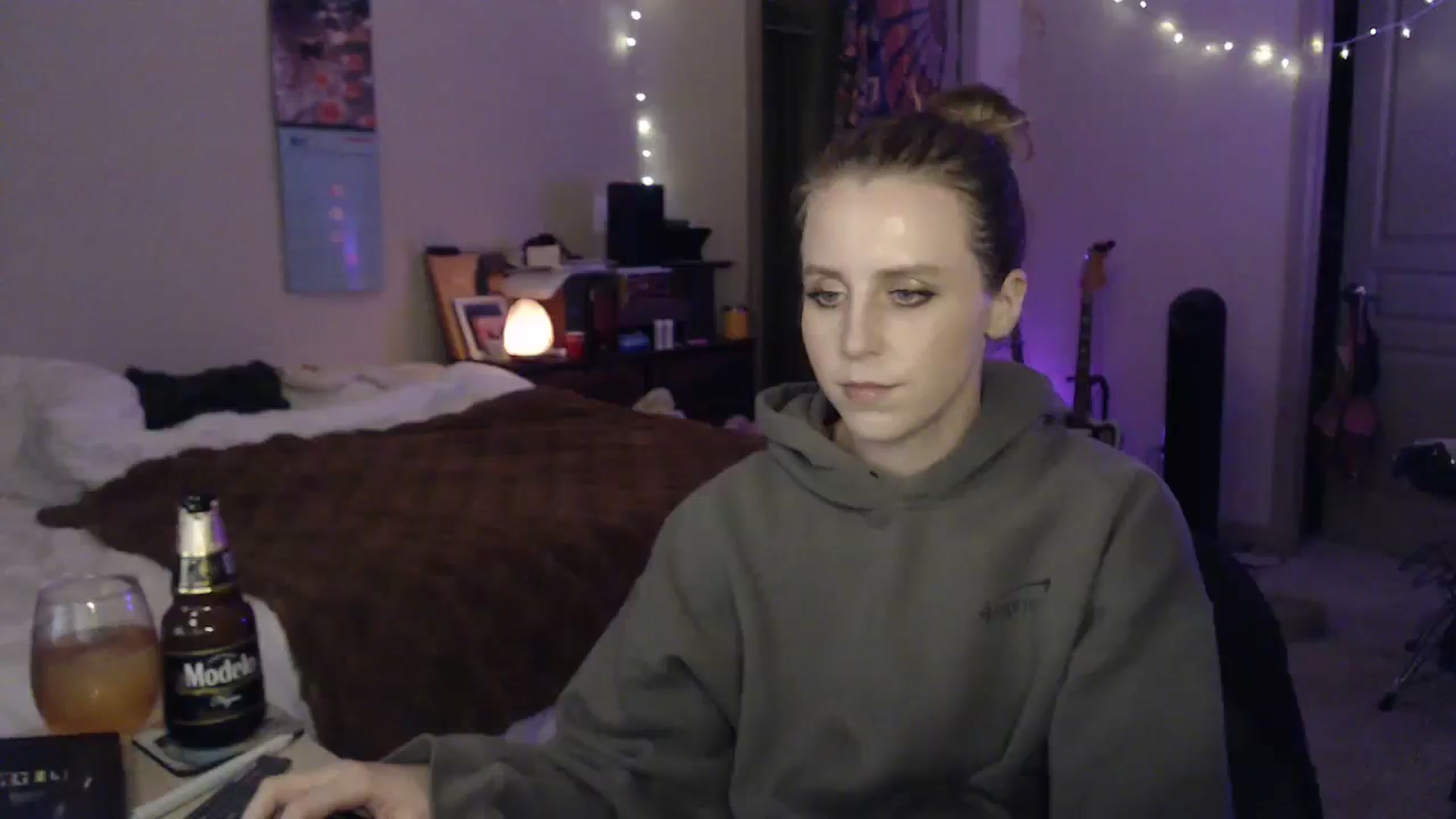 Gallery image thumbnail from Blake_Bardot's myfreecams stream on, 12/10/2024, 05:22 image 6 of 20