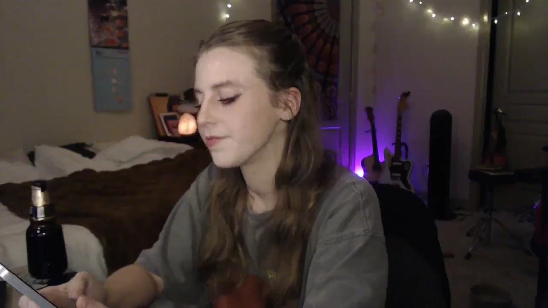 Gallery image thumbnail from Blake_Bardot's myfreecams stream on, 12/16/2024, 06:45 image 4 of 20