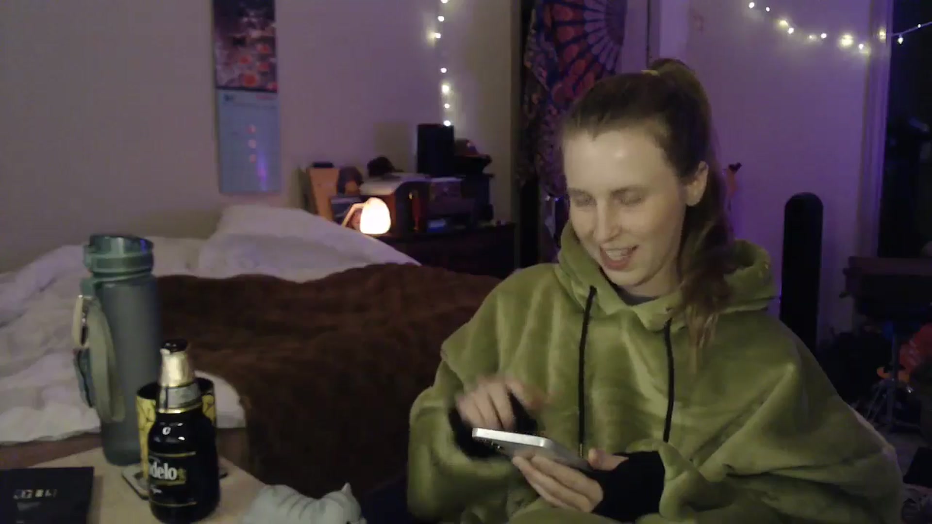 Gallery image thumbnail from Blake_Bardot's myfreecams stream on, 12/29/2024, 07:08 image 2 of 20