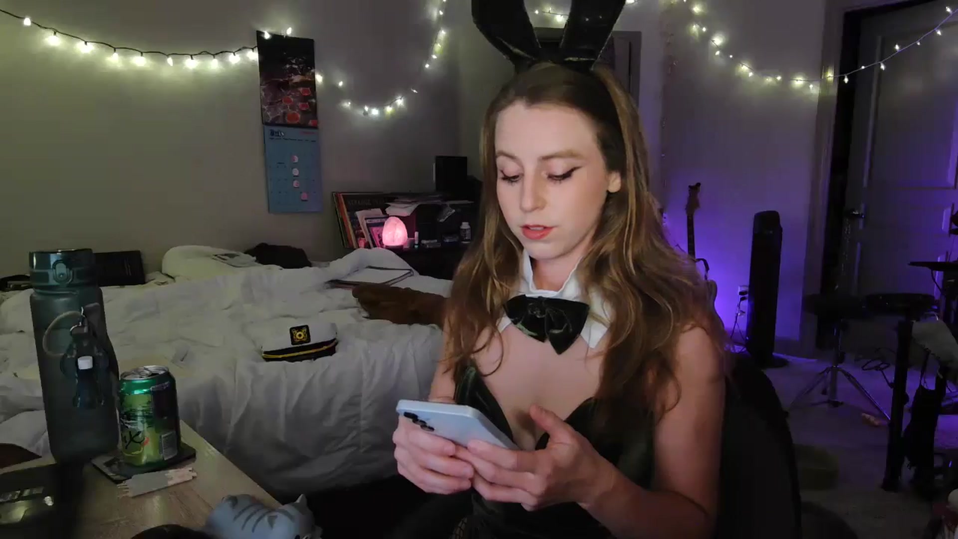 Gallery image thumbnail from Blake_Bardot's myfreecams stream on, 04/21/2025, 03:48 image 11 of 20