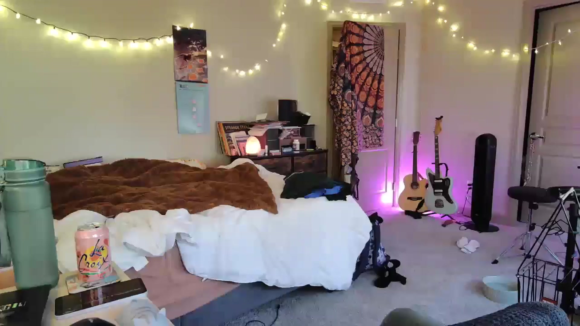 Gallery image thumbnail from Blake_Bardot's myfreecams stream on, 04/26/2025, 01:49 image 11 of 20