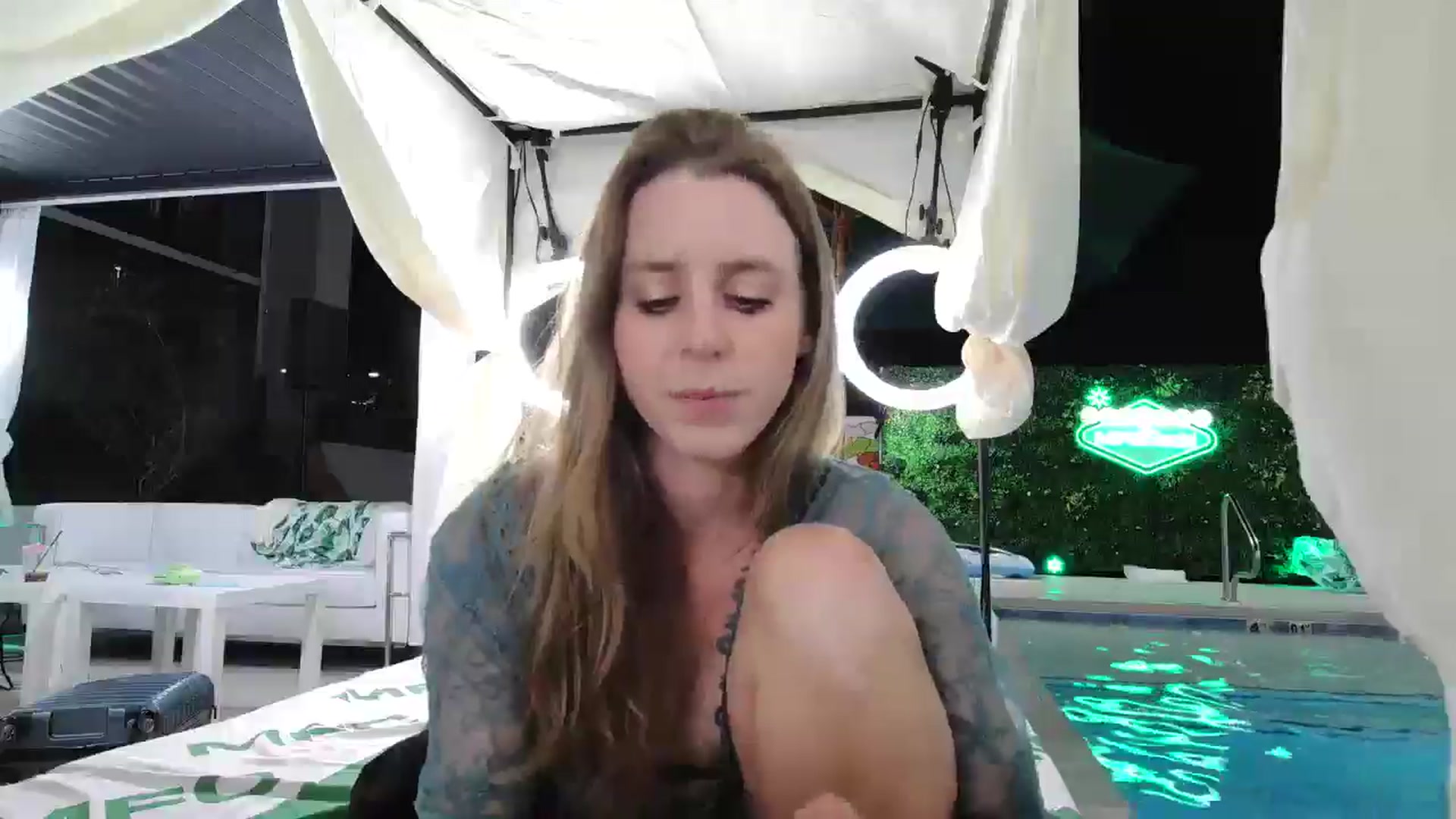 Gallery image thumbnail from Blake_Bardot's myfreecams stream on, 05/21/2025, 07:02 image 12 of 20